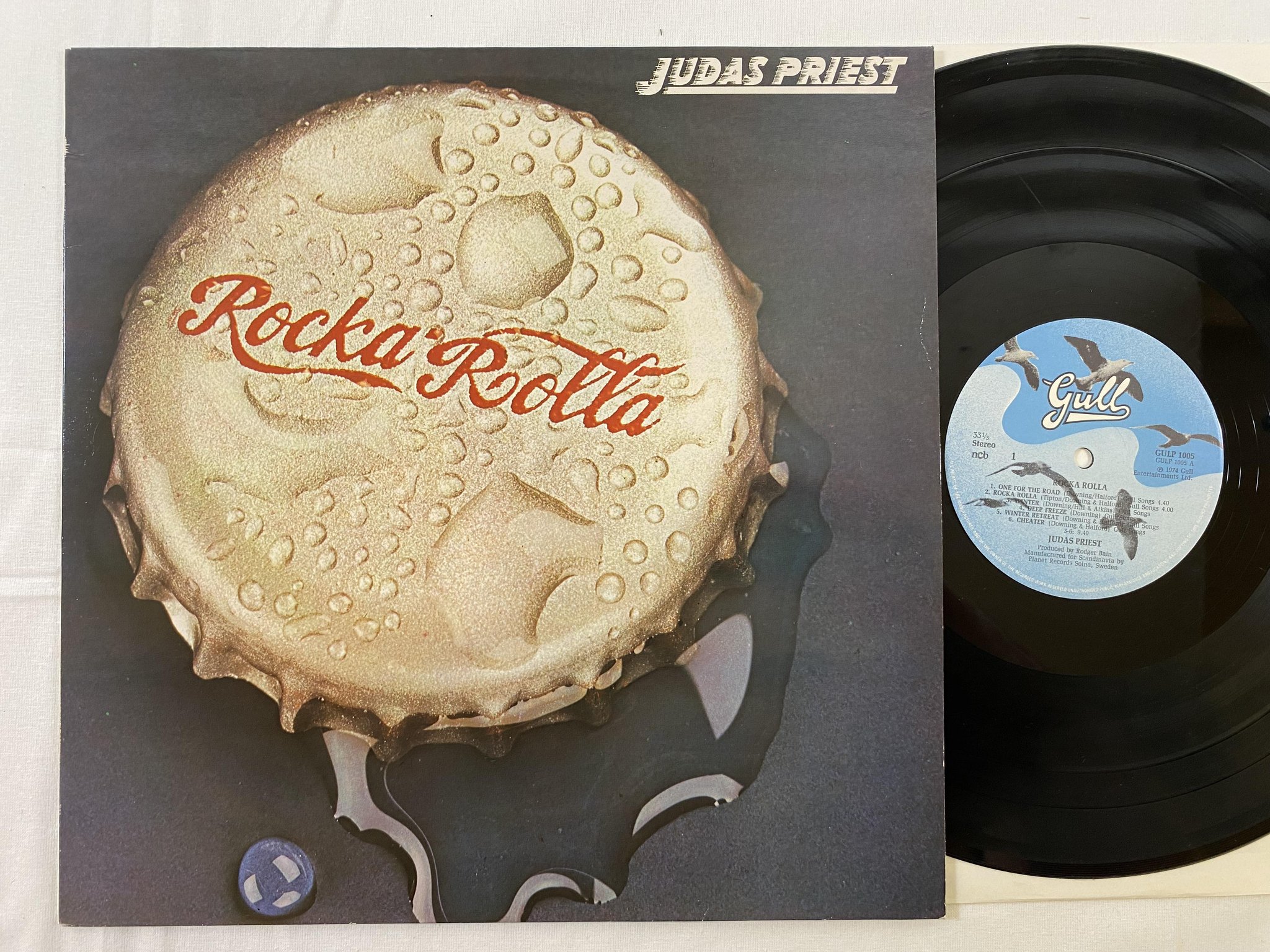 Omslagsbild för skivan JUDAS PRIEST rocka rolla LP -74 ncb GULL 1005