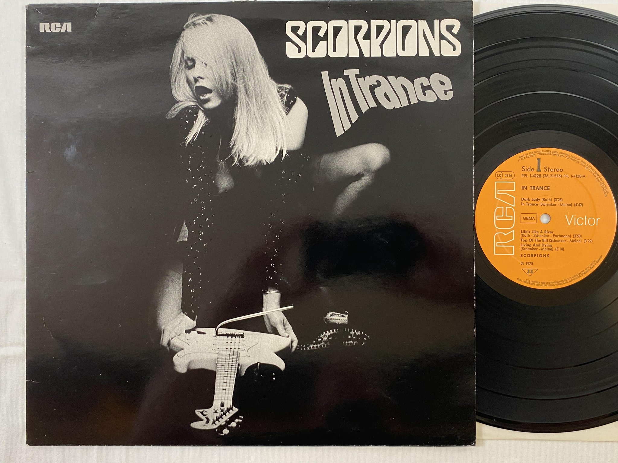 Omslagsbild för skivan SCORPIONS in trance LP -75 Ger RCA PPL 1-4128