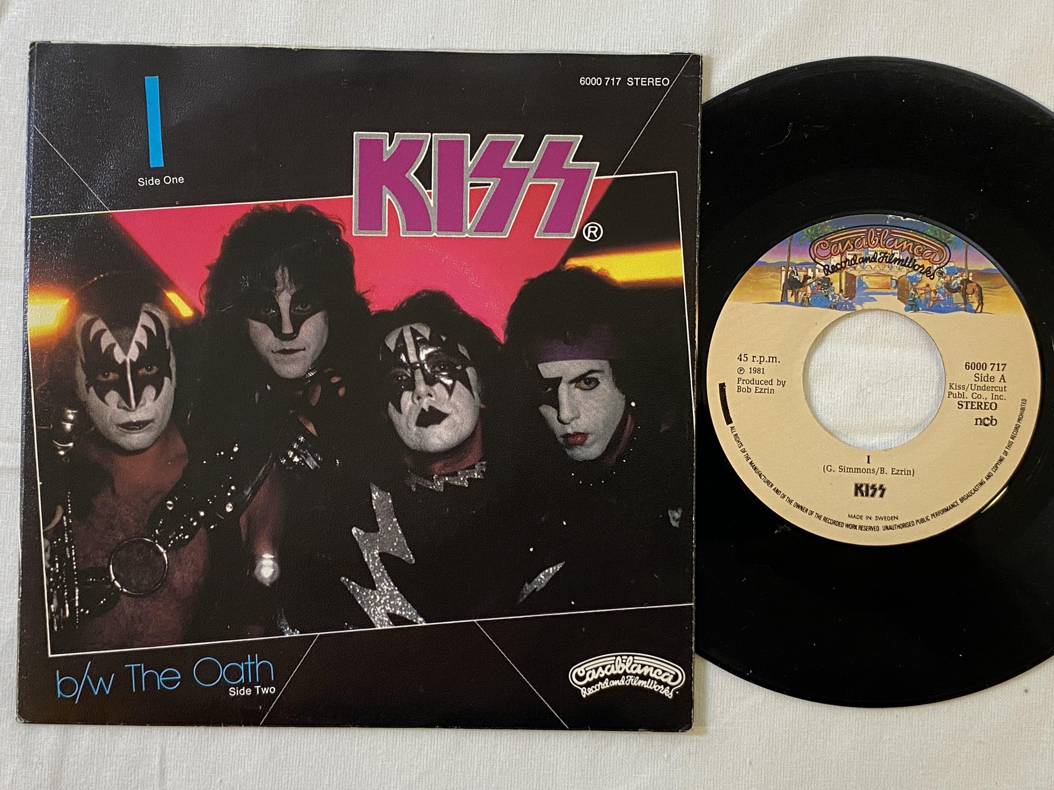 Omslagsbild för skivan KISS - I  7"single -81 Swe CASABLANCA 6000 717 