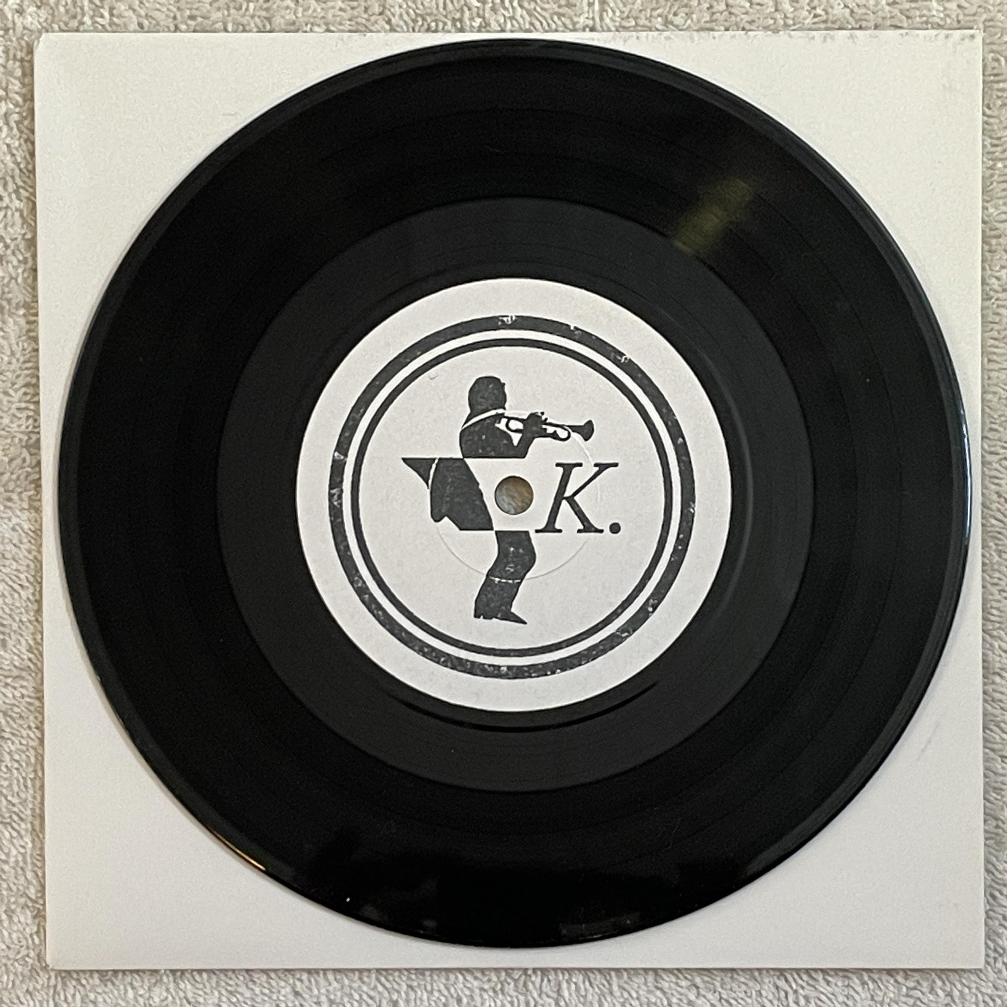 Omslagsbild för skivan STJERNPOST s/t 7"single 2012 Swe Kalligrammofon #24 jazz pop