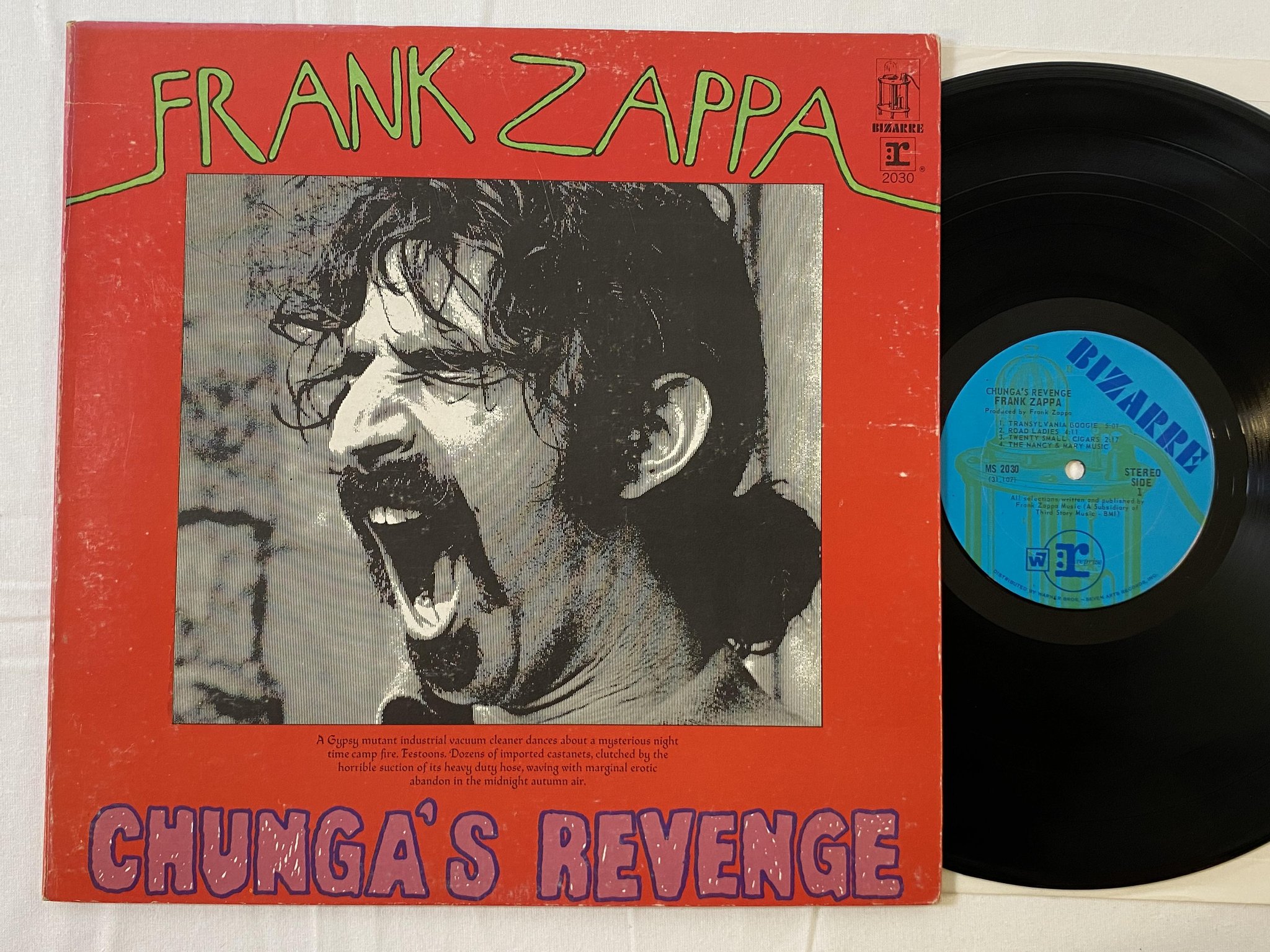 Omslagsbild för skivan FRANK ZAPPA chunga's revenge LP US BIZARRE MS 2030
