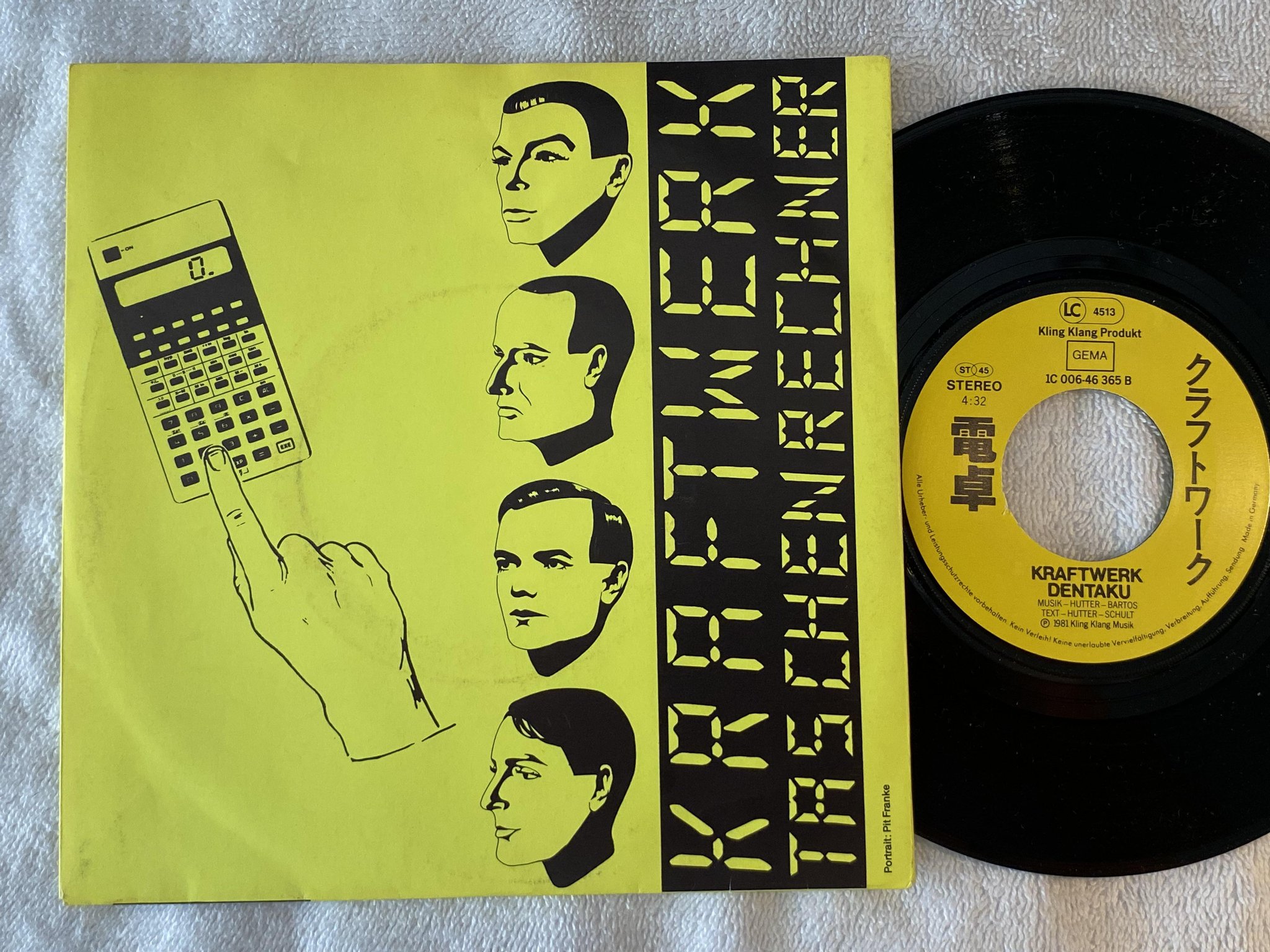Omslagsbild för skivan KRAFTWERK taschenrechner 7"single -81 Ger KLING KLANG 1C 006-46365