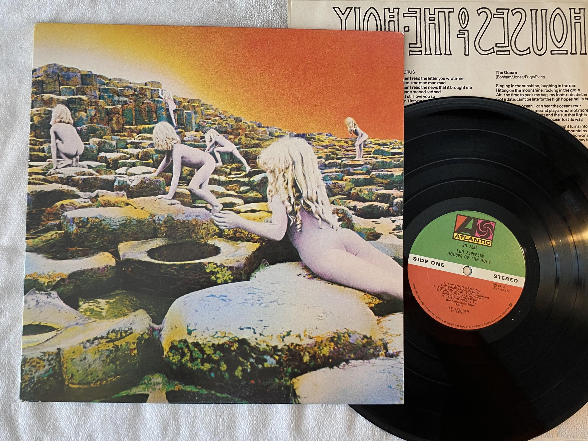 Omslagsbild för skivan LED ZEPPELIN houses of the holy LP re Can ATLANTIC SD 7255