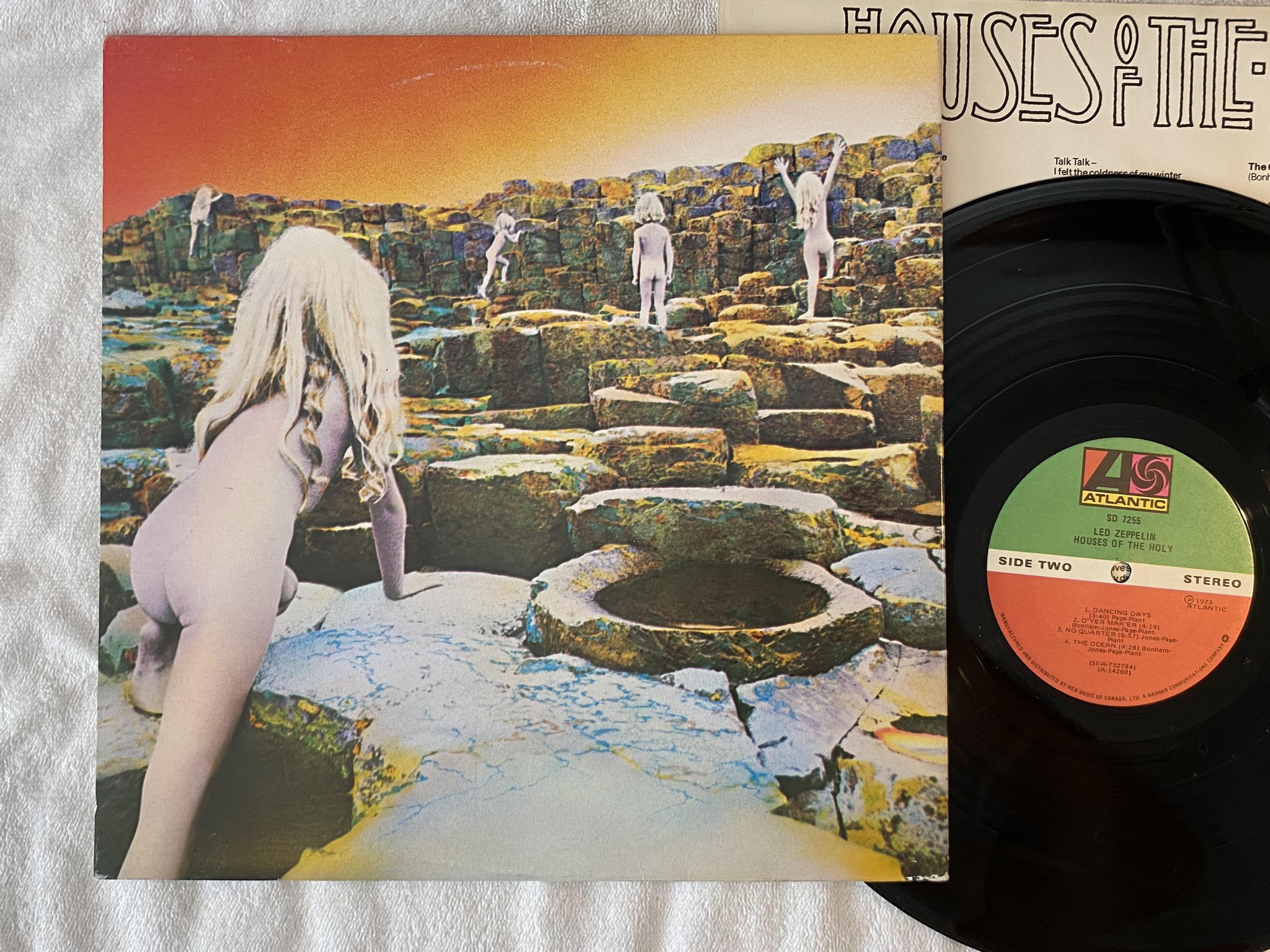 Omslagsbild för skivan LED ZEPPELIN houses of the holy LP re Can ATLANTIC SD 7255