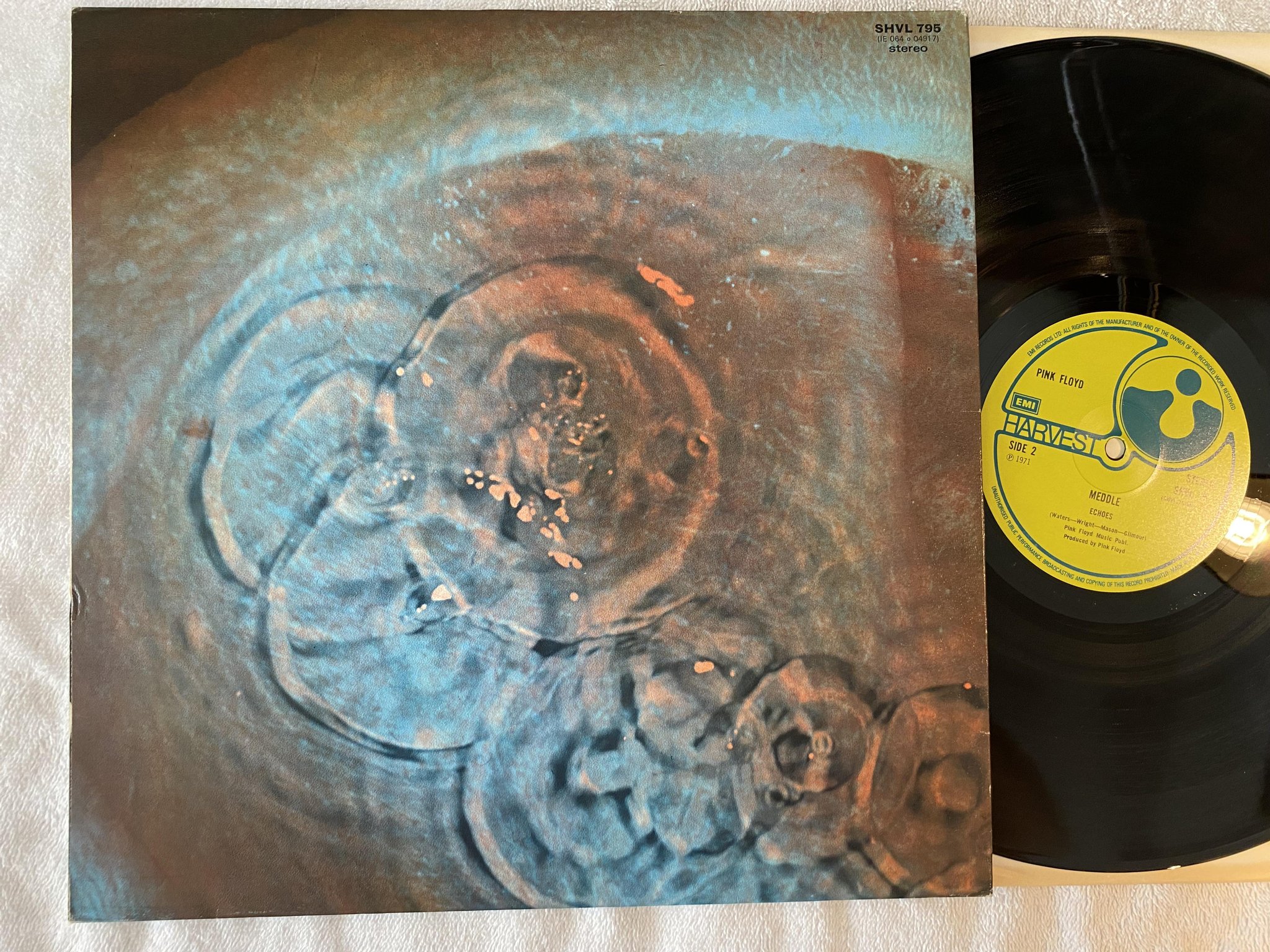 Omslagsbild för skivan PINK FLOYD meddle LP UK HARVEST SHVL 795