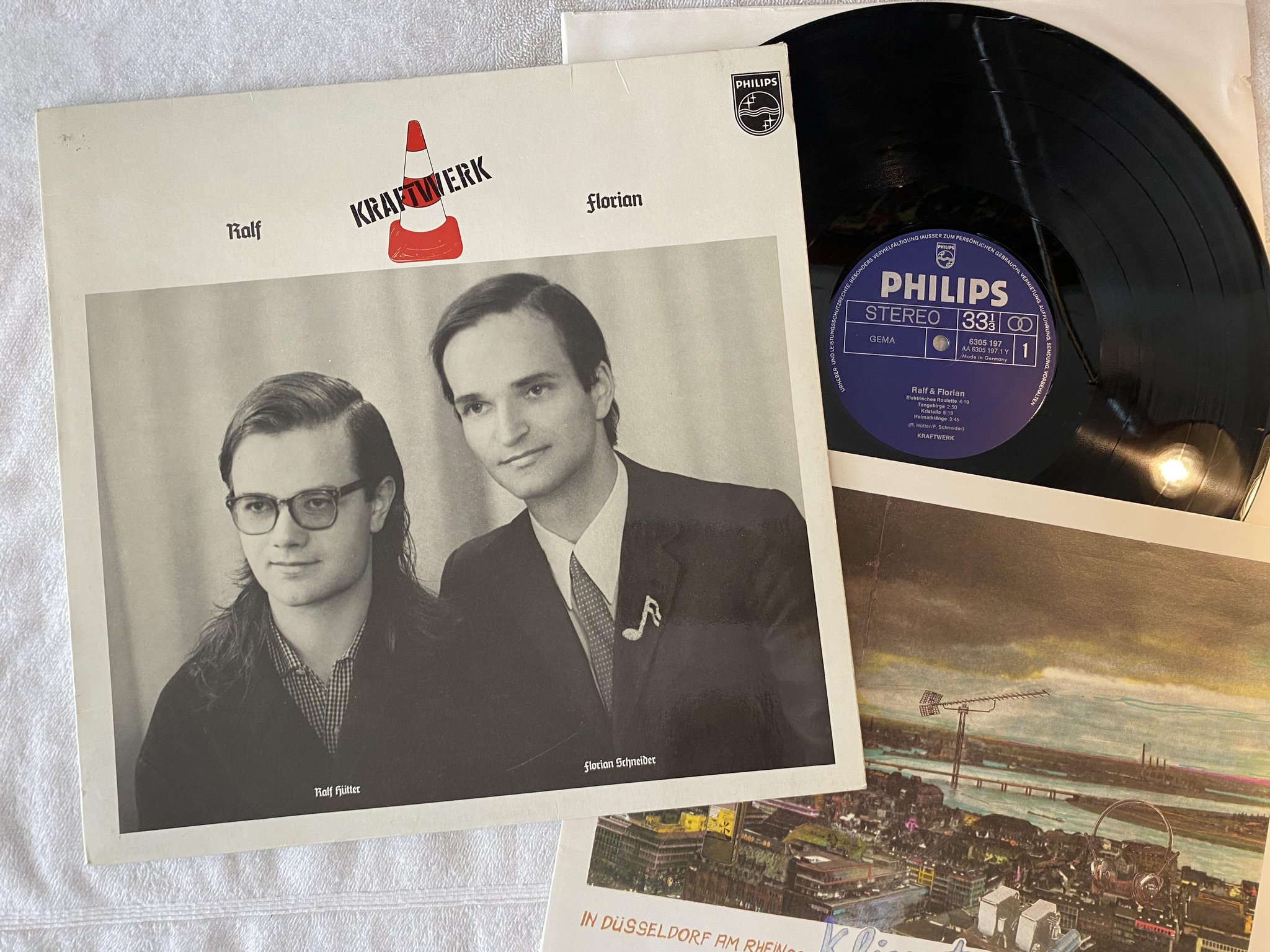 Omslagsbild för skivan KRAFTWERK Ralf & Florian LP -73 Ger PHILIPS 6305 197 ** RARE **