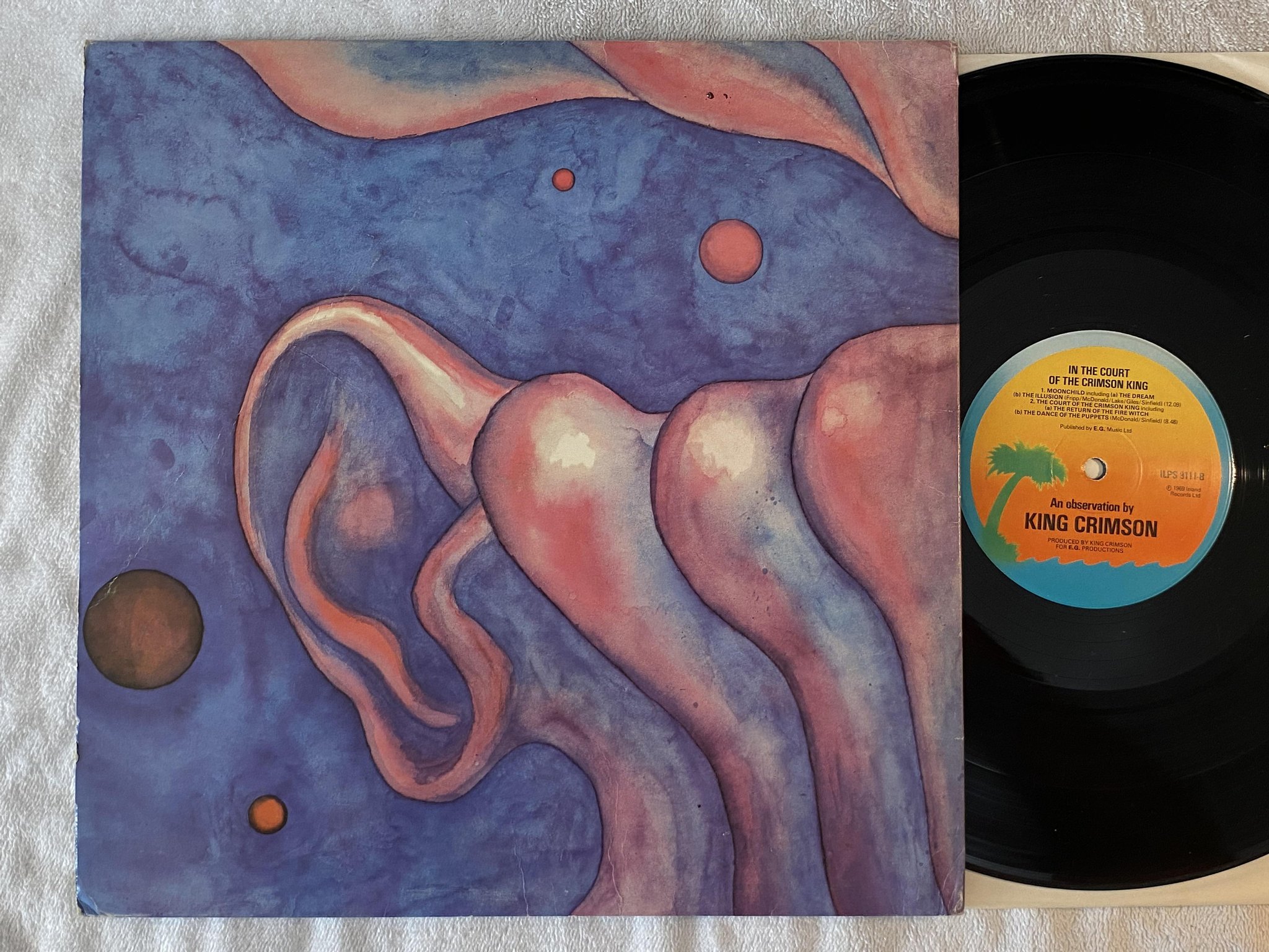 Omslagsbild för skivan KING CRIMSON in the court of the crimson king LP re ISLAND ILPS 9111