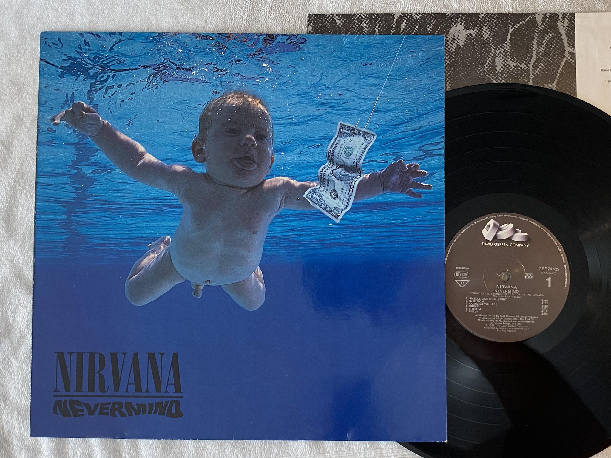 Omslagsbild för skivan NIRVANA nevermind LP -91 Ger GEFFEN GEF 24425 ** A MASTERPIECE **