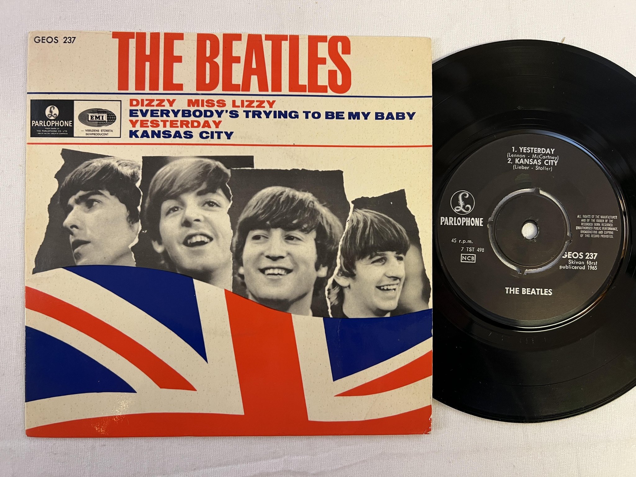 Omslagsbild för skivan THE BEATLES dizzy miss Lizzy 7"ep PARLOPHONE GEOS 237 "all rights"