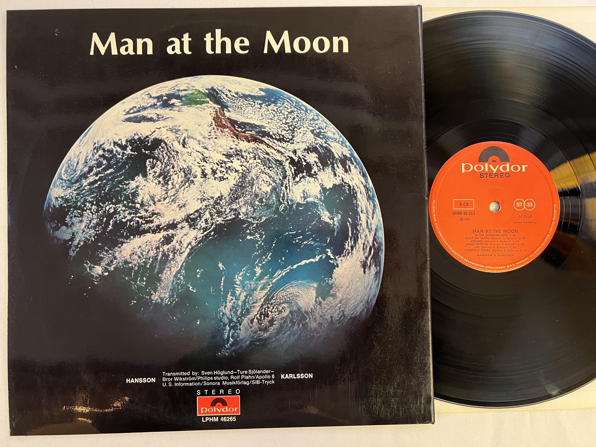 Omslagsbild för skivan HANSSON & KARLSSON man at the moon LP -69 POLYDOR LPHM 46265