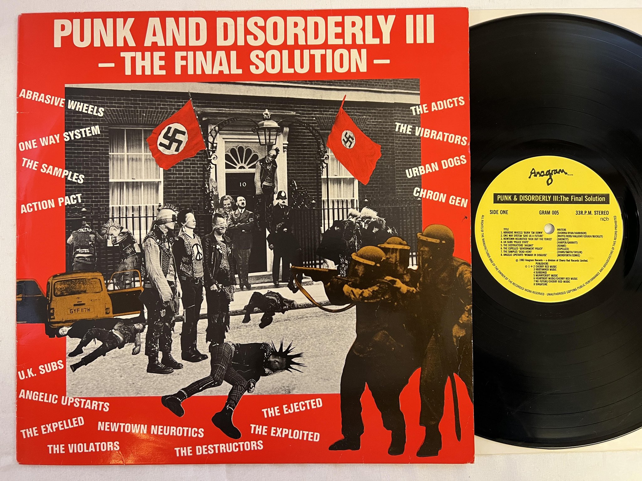 Omslagsbild för skivan V/A Punk And Disorderly III LP -83 ncb ANAGRAM GRAM 005