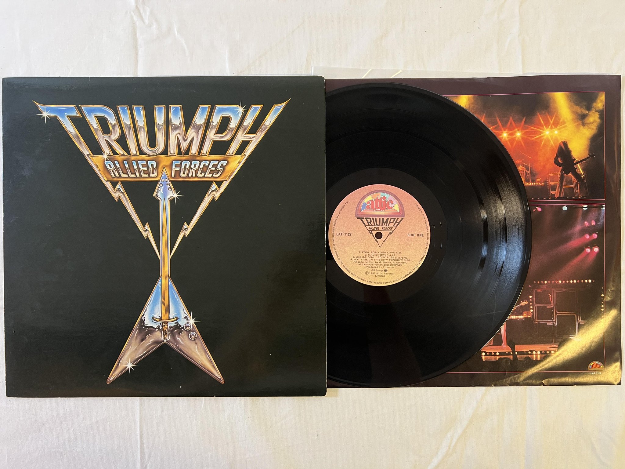 Omslagsbild för skivan TRIUMPH allied forces LP -81 Can ATTIC LAT-1122