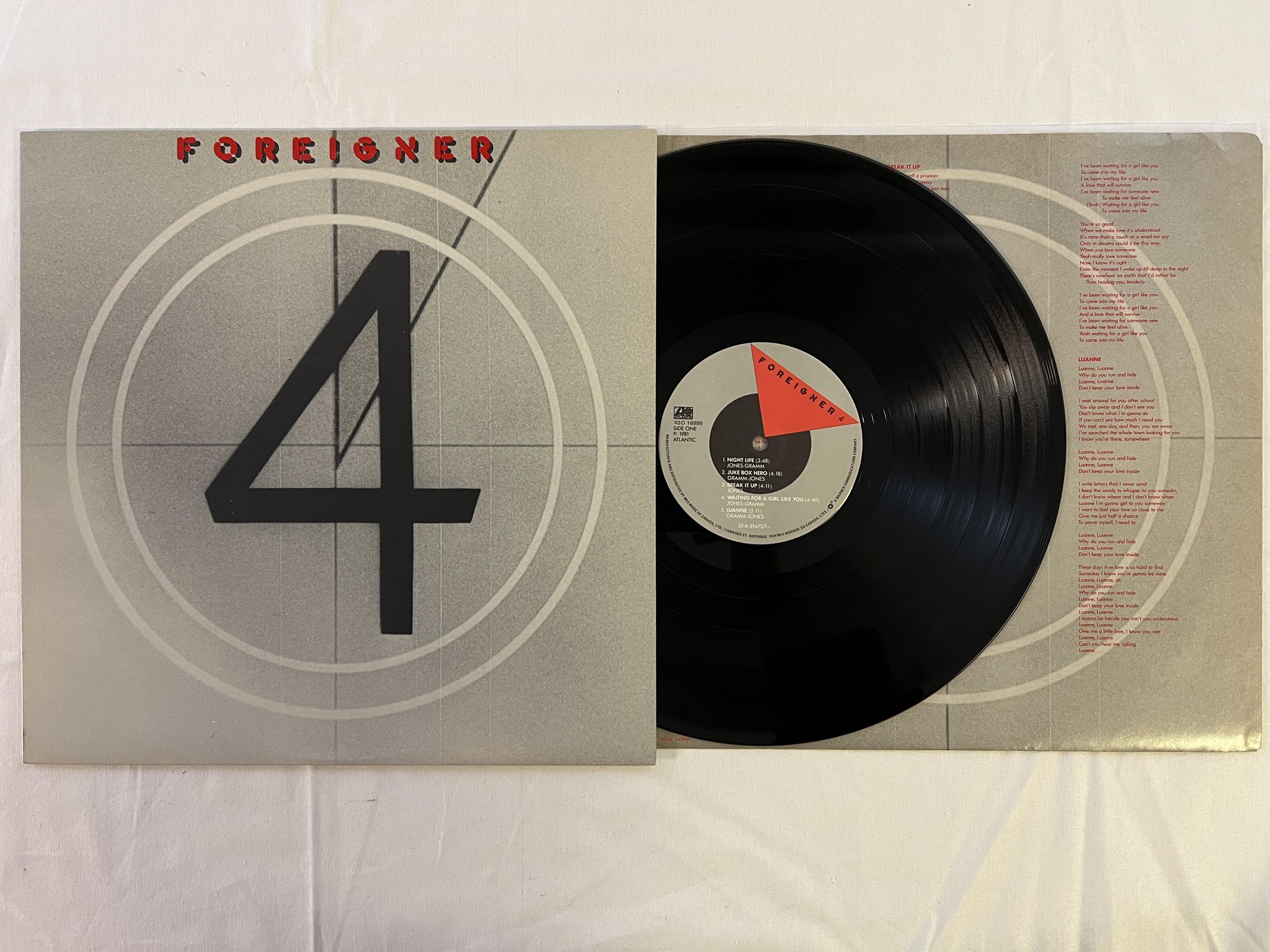 Omslagsbild för skivan FOREIGNER 4 LP -81 Can ATLANTIC XSD 16999