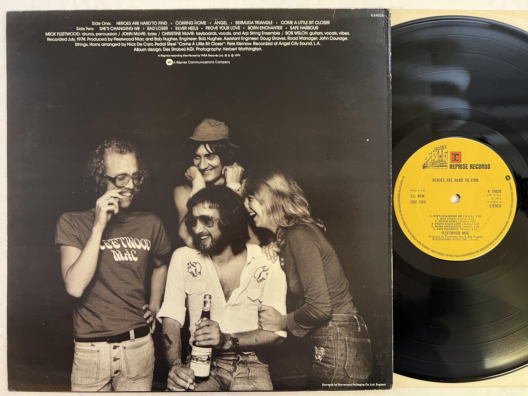 Omslagsbild för skivan FLEETWOOD MAC heroes are hard to find LP -74 UK REPRISE K54026