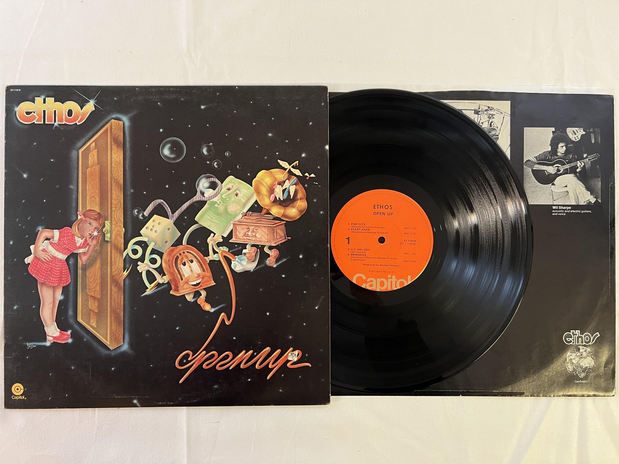 Omslagsbild för skivan ETHOS open up LP -77 US CAPITOL ST-11616