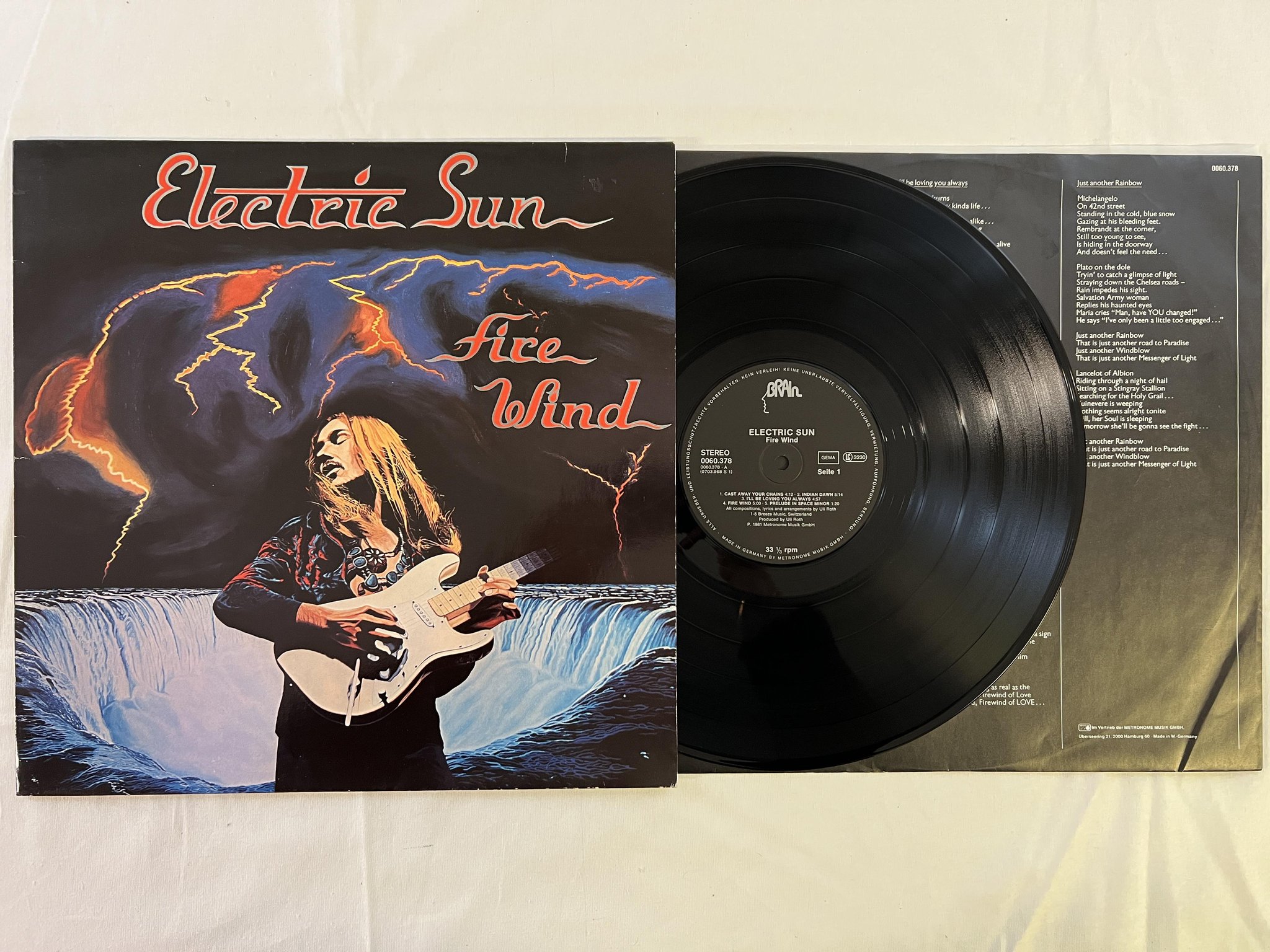 Omslagsbild för skivan ELECTRIC SUN fire wind LP -81 Ger BRAIN 0060 378