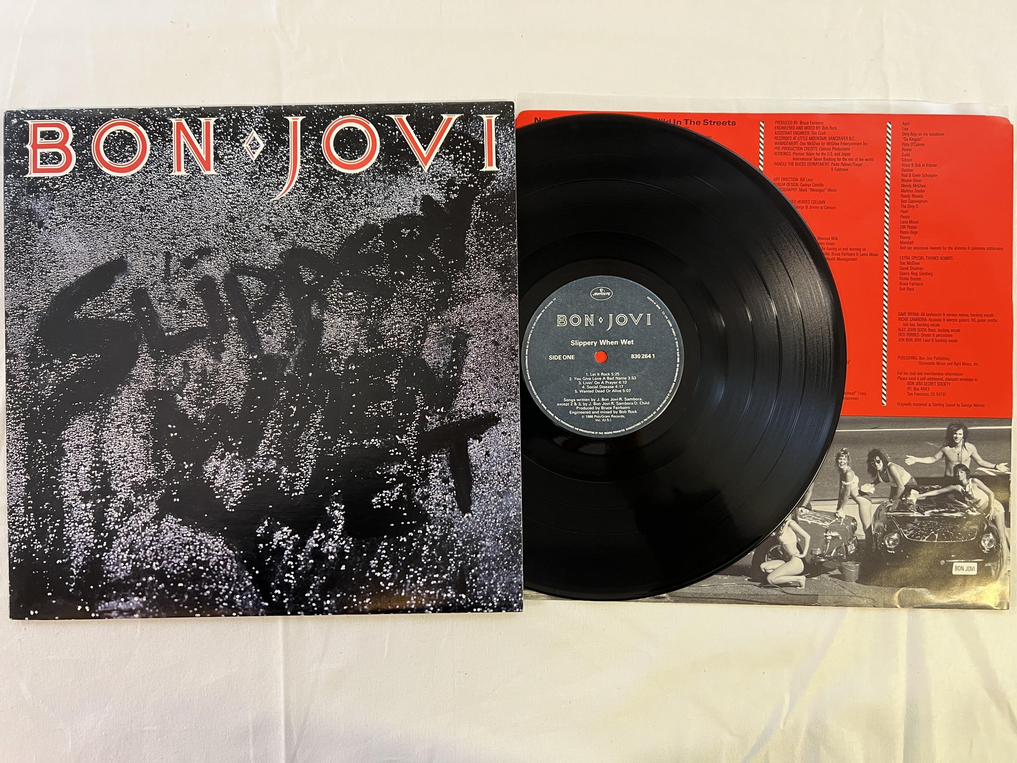 Omslagsbild för skivan BON JOVI slippery when wet LP -86 Can MERCURY 8302641