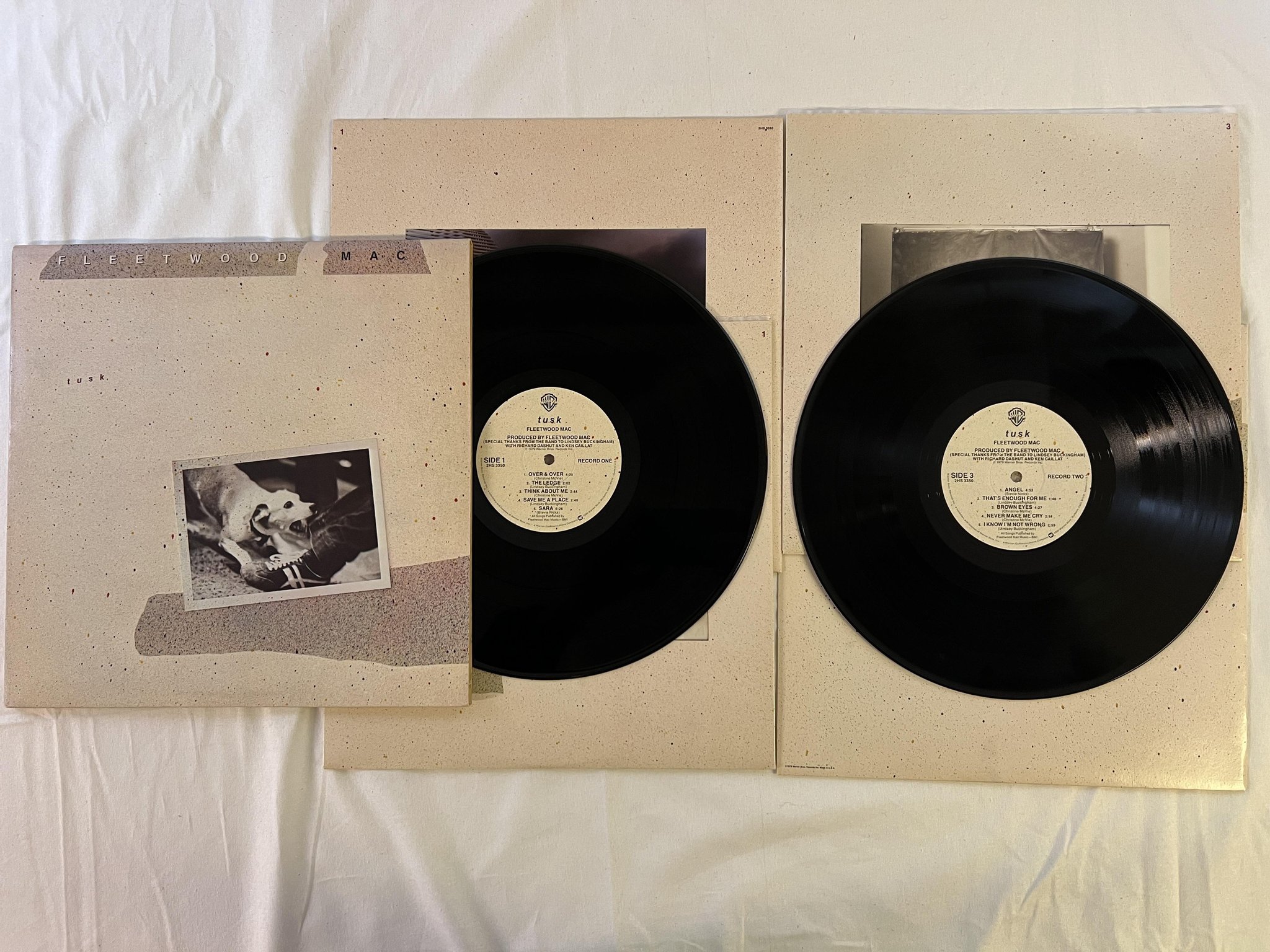 Omslagsbild för skivan FLEETWOOD MAC tusk  2xLP -79 US REPRISE 2HS 3350
