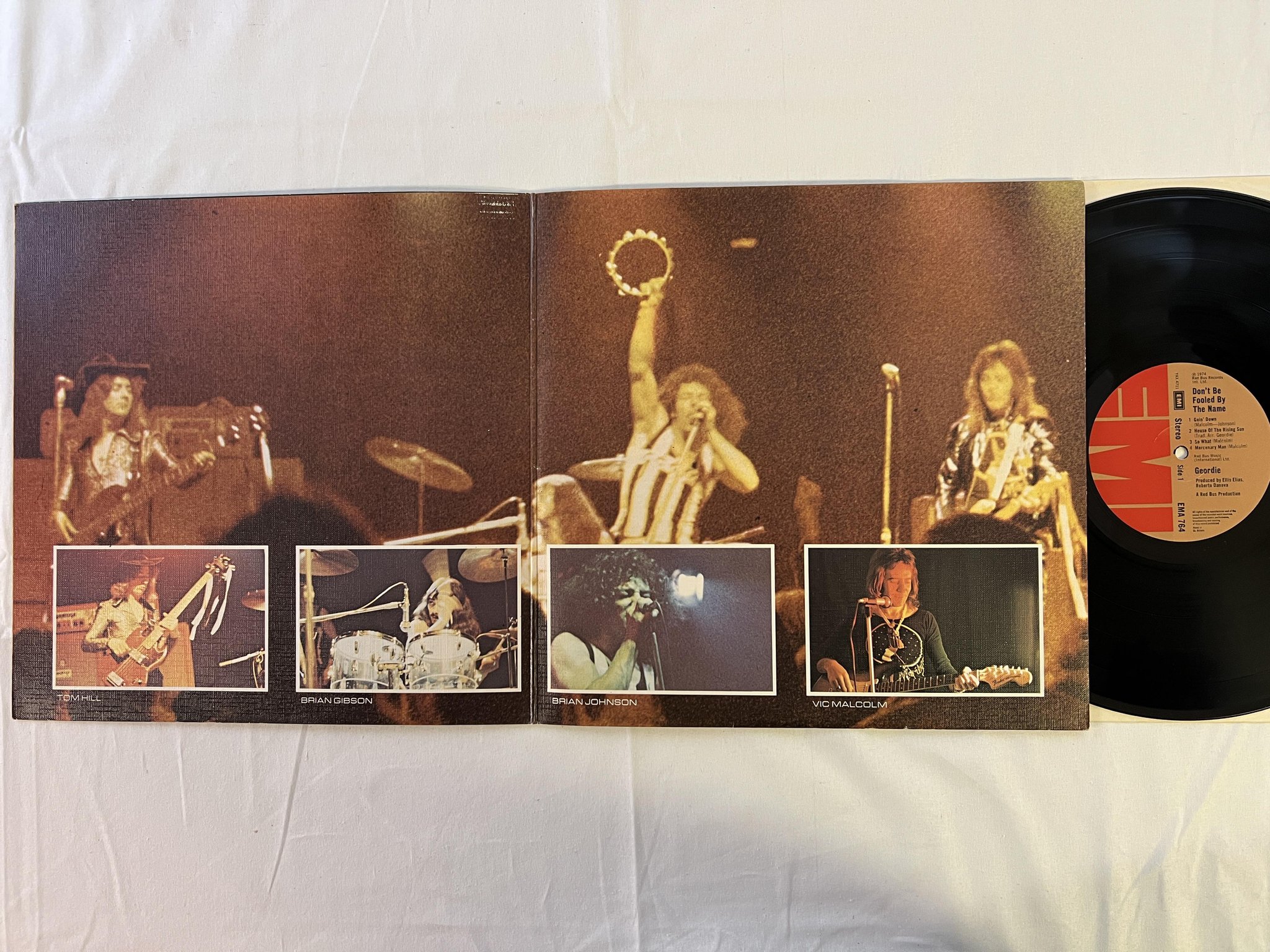 Omslagsbild för skivan GEORDIE don't be fooled by the name LP -74 UK EMI EMA 764