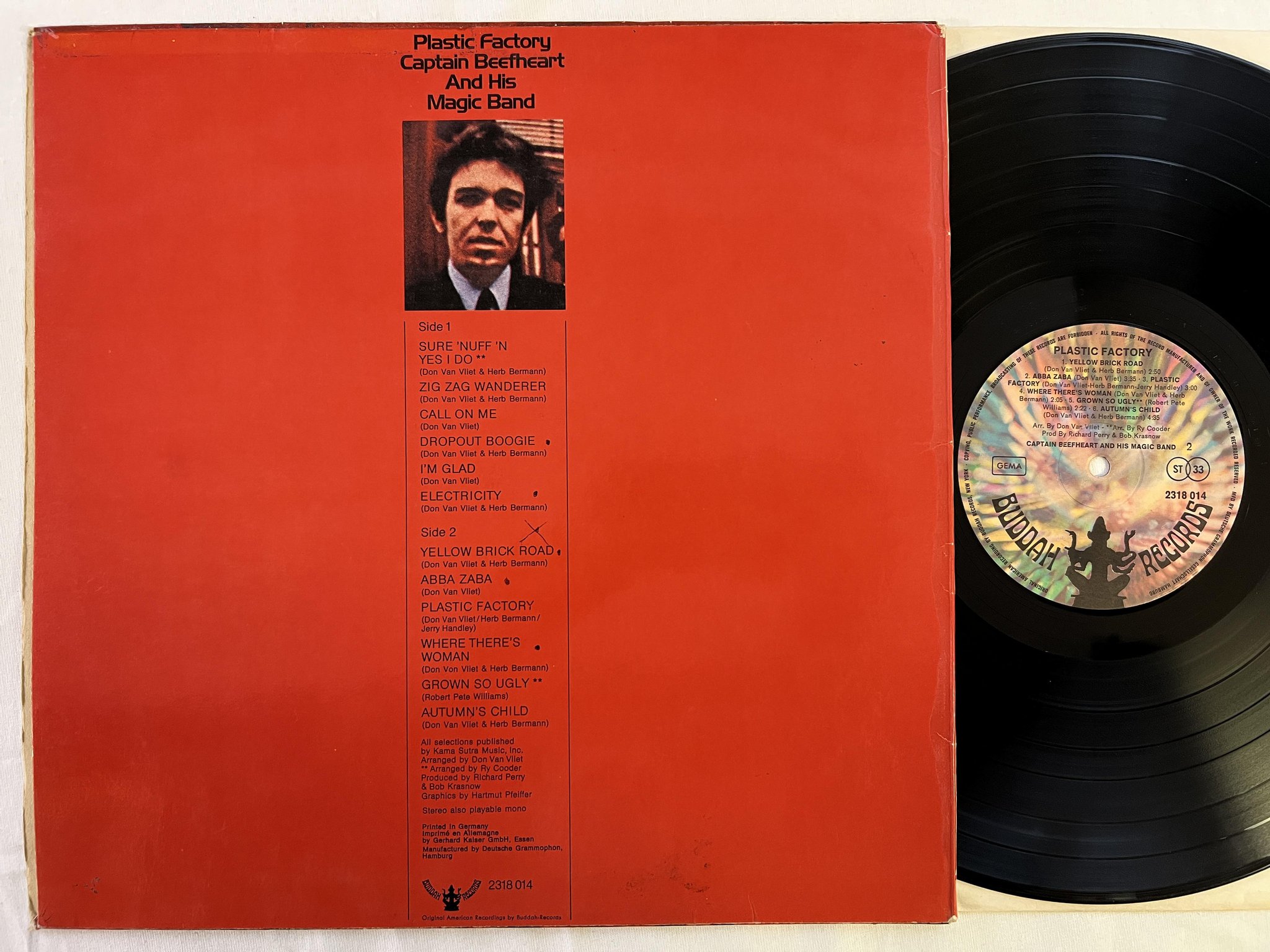 Omslagsbild för skivan CAPTAIN BEEFHEART Plastic Factory LP re -70 Ger BUDDAH 2318 014