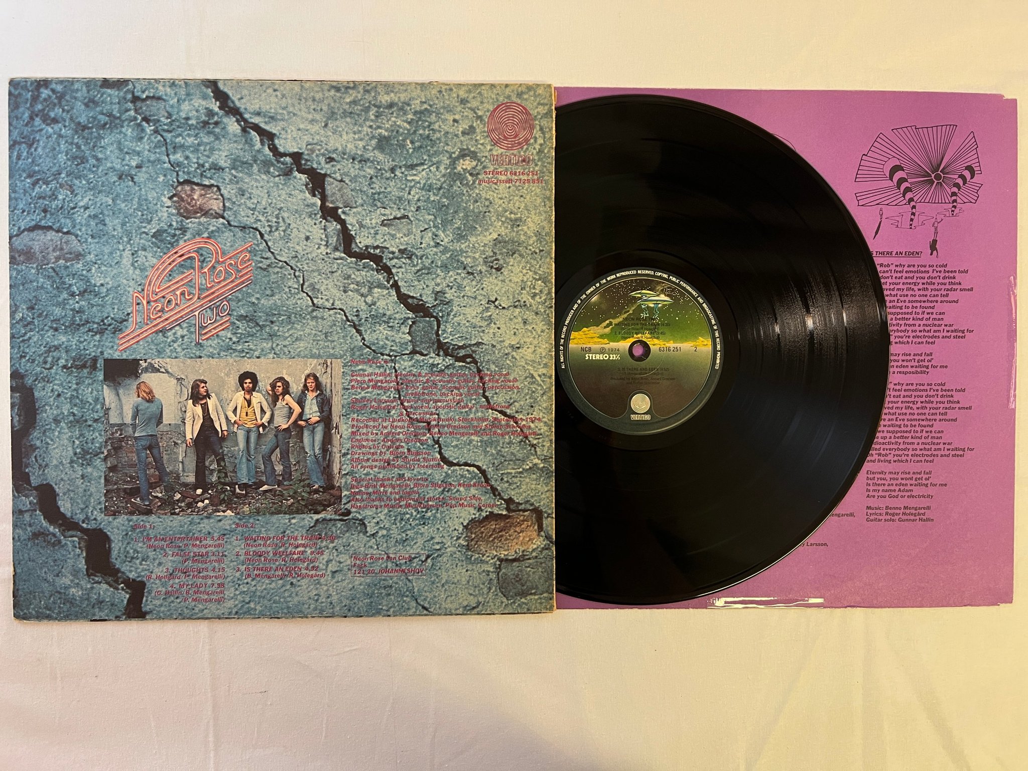 Omslagsbild för skivan NEON ROSE two LP -74 Swe VERTIGO 6316 251