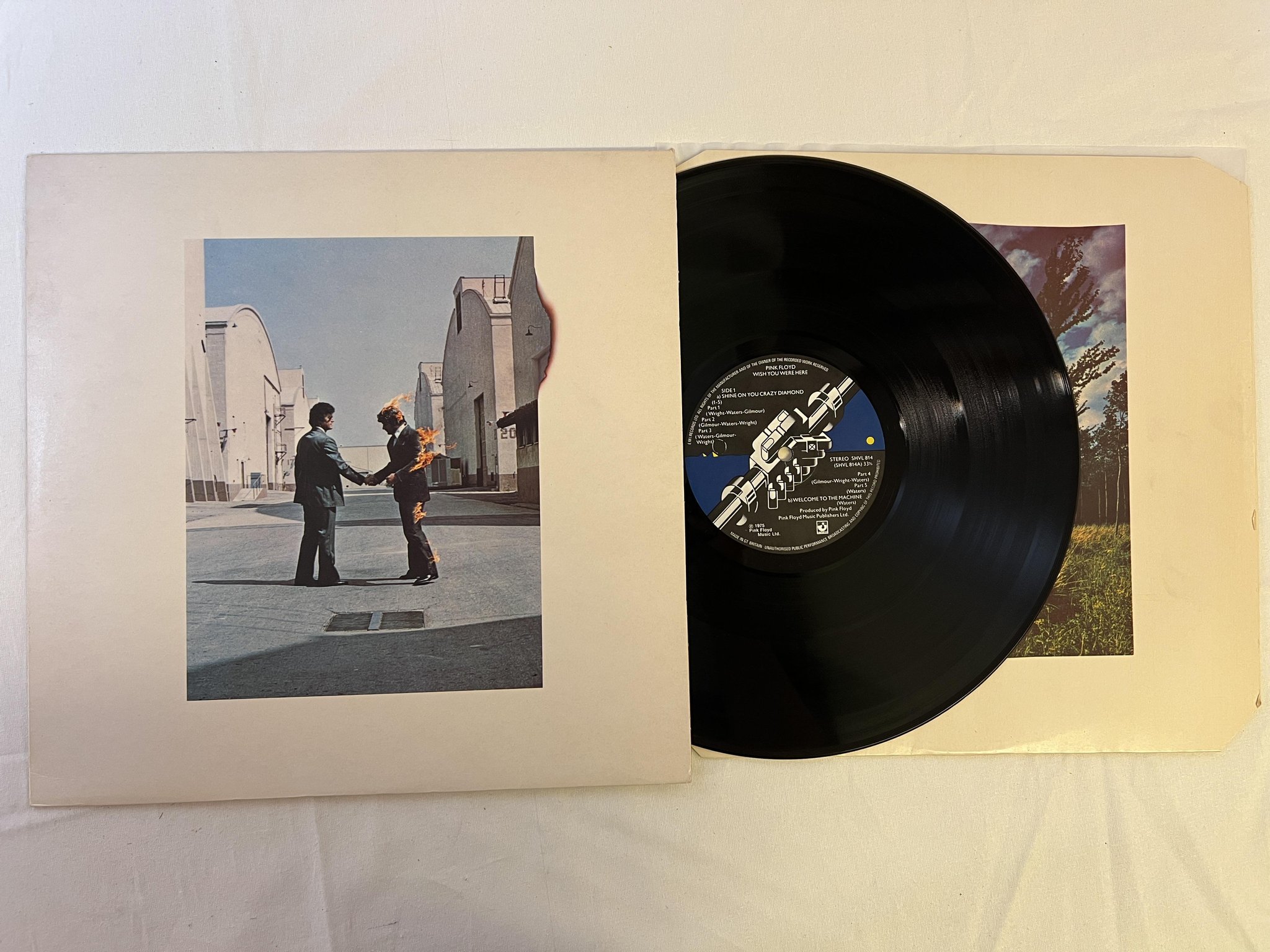 Omslagsbild för skivan PINK FLOYD wish you were here LP -75 UK HARVEST SHVL 814