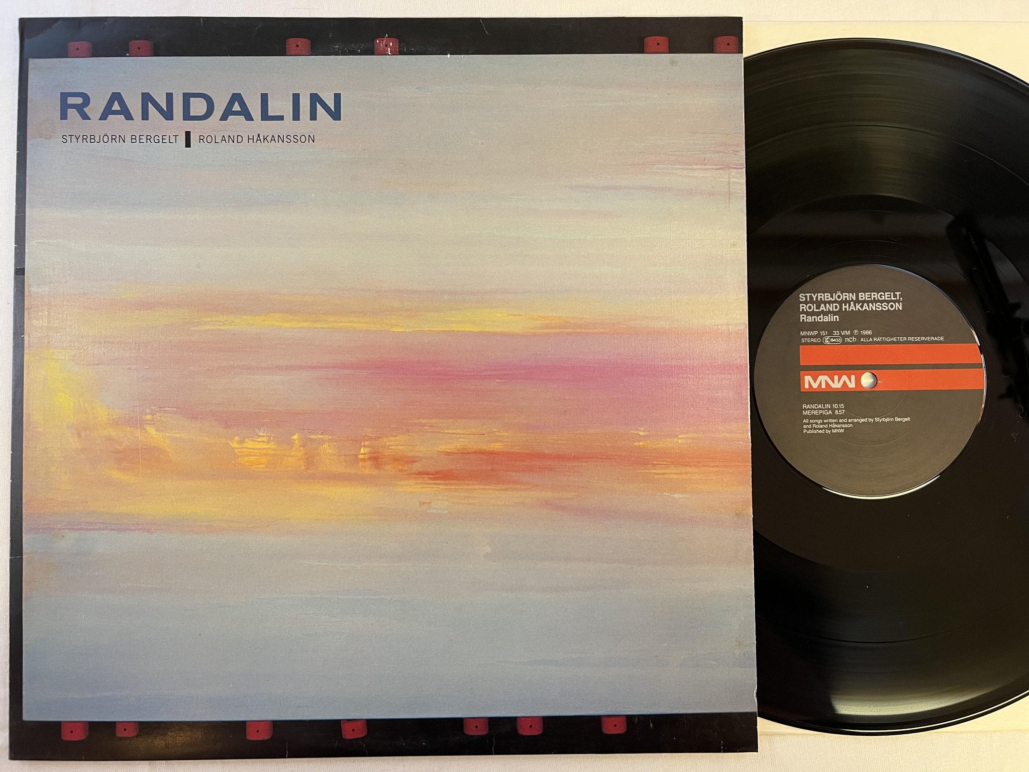 Omslagsbild för skivan STYRBJÖRN BERGELT & ROLAND HÅKANSSON Randalin LP -86 MNW MNWP 151