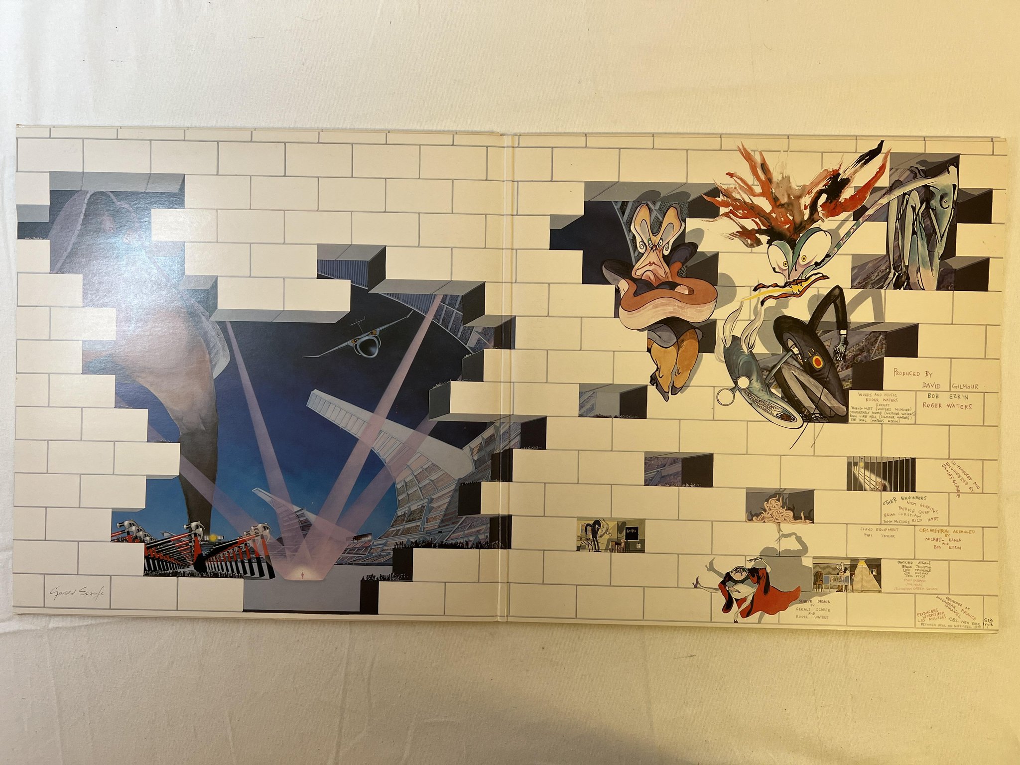 Omslagsbild för skivan PINK FLOYD the wall  2xLP -79 ncb HARVEST 7C 156-63411