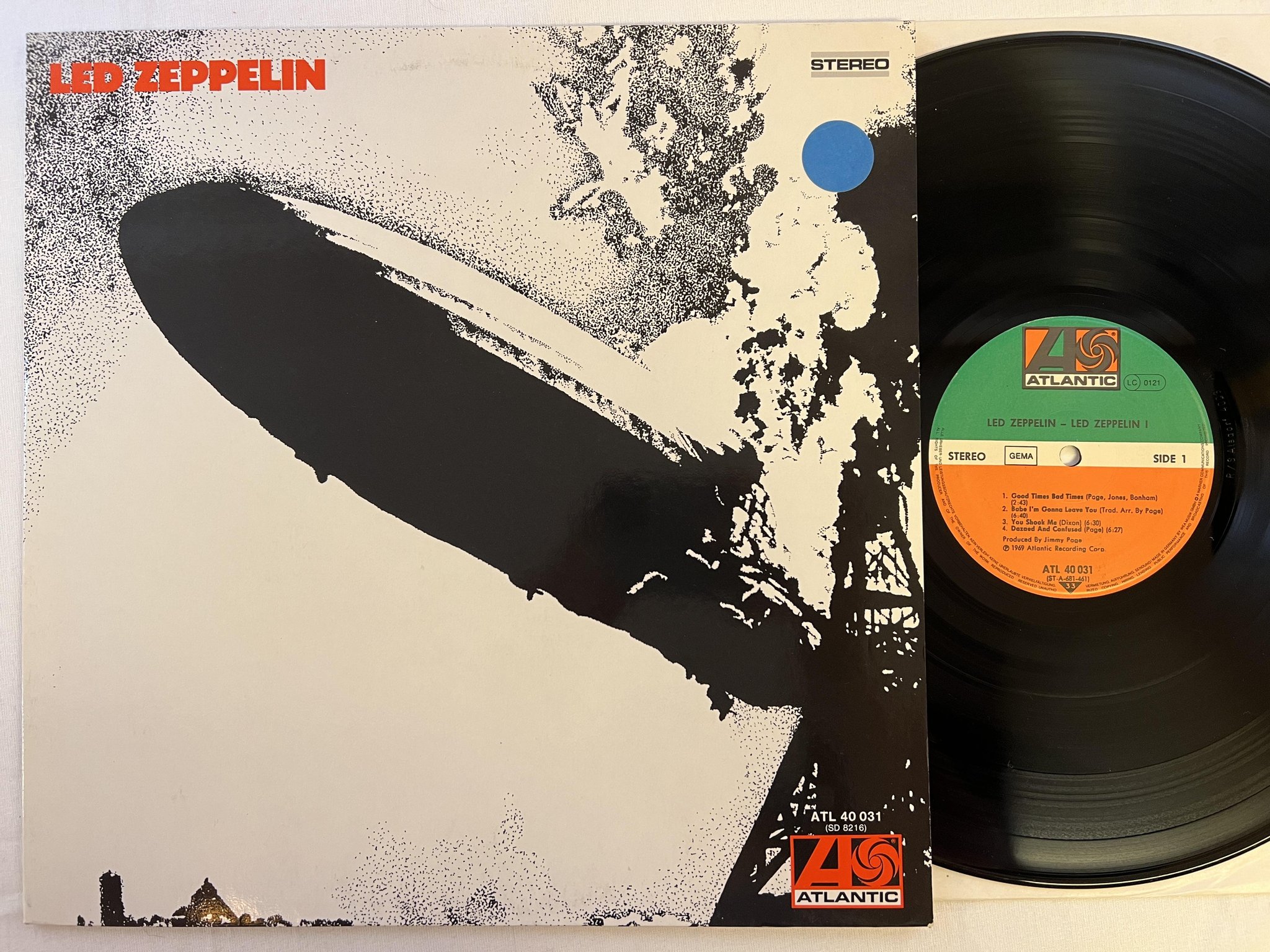 Omslagsbild för skivan LED ZEPPELIN s/t LP re Ger ATLANTIC ATL 40 031
