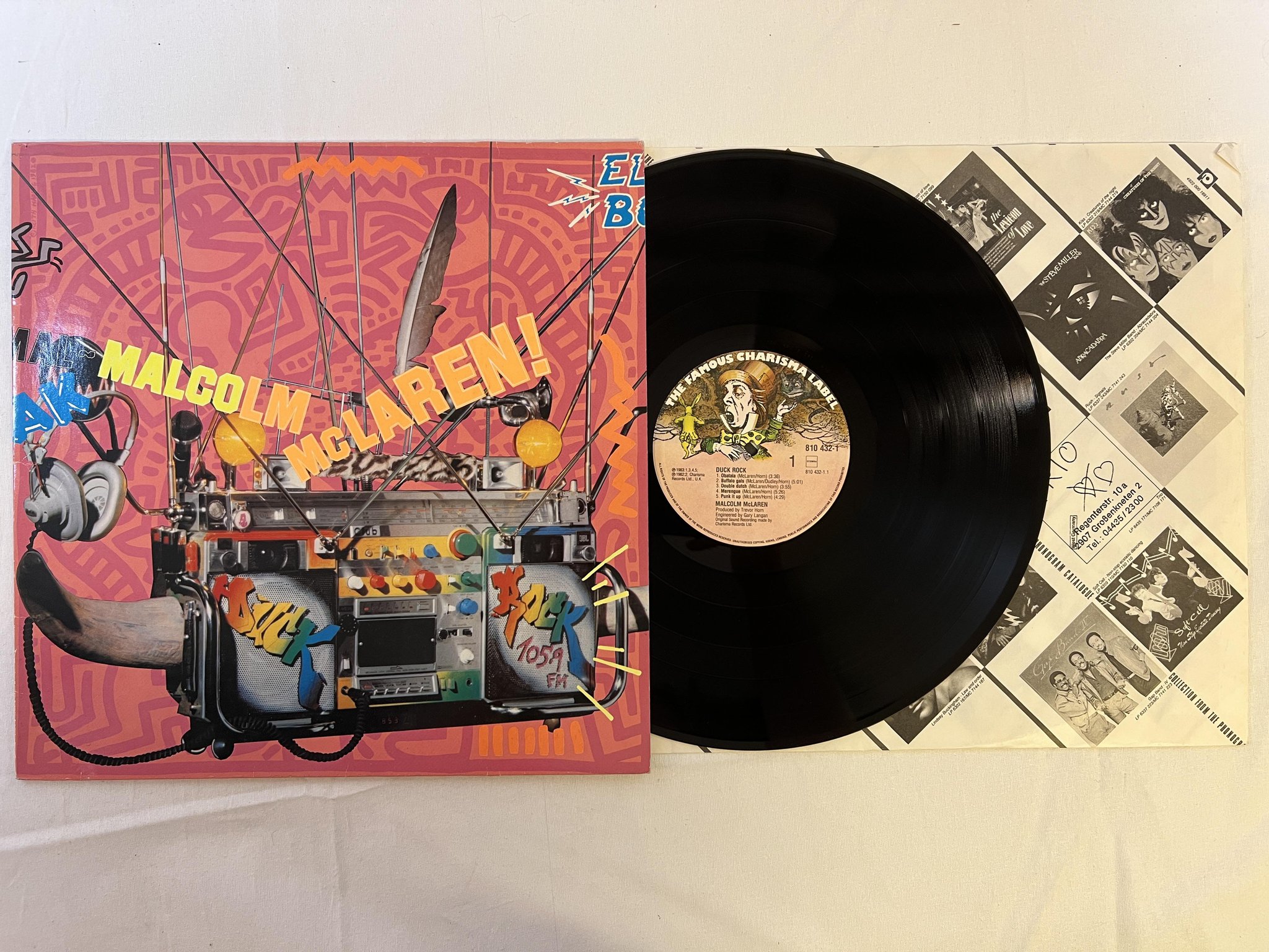 Omslagsbild för skivan MALCOLM McLAREN duck rock LP -83 Hol CHARISMA 810 432-1