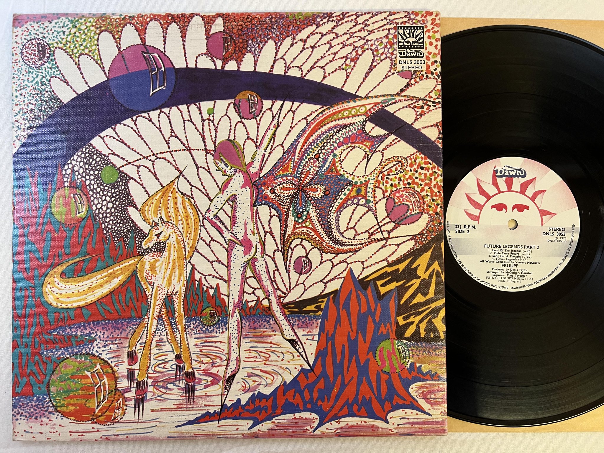 Omslagsbild för skivan FRUUPP future legends  LP -73 UK DAWN DNLS 3053 ** RARE PROG **