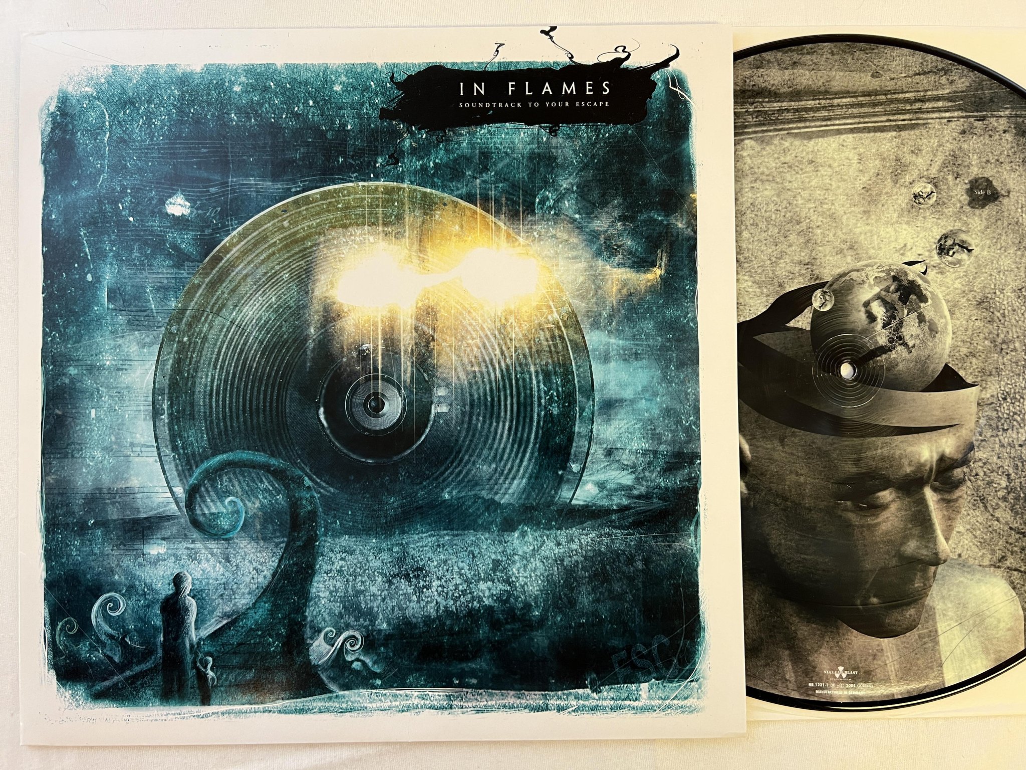 Omslagsbild för skivan IN FLAMES Soundtrack To Your Escape LP 2004 NUCLEAR BLAST picture disc 