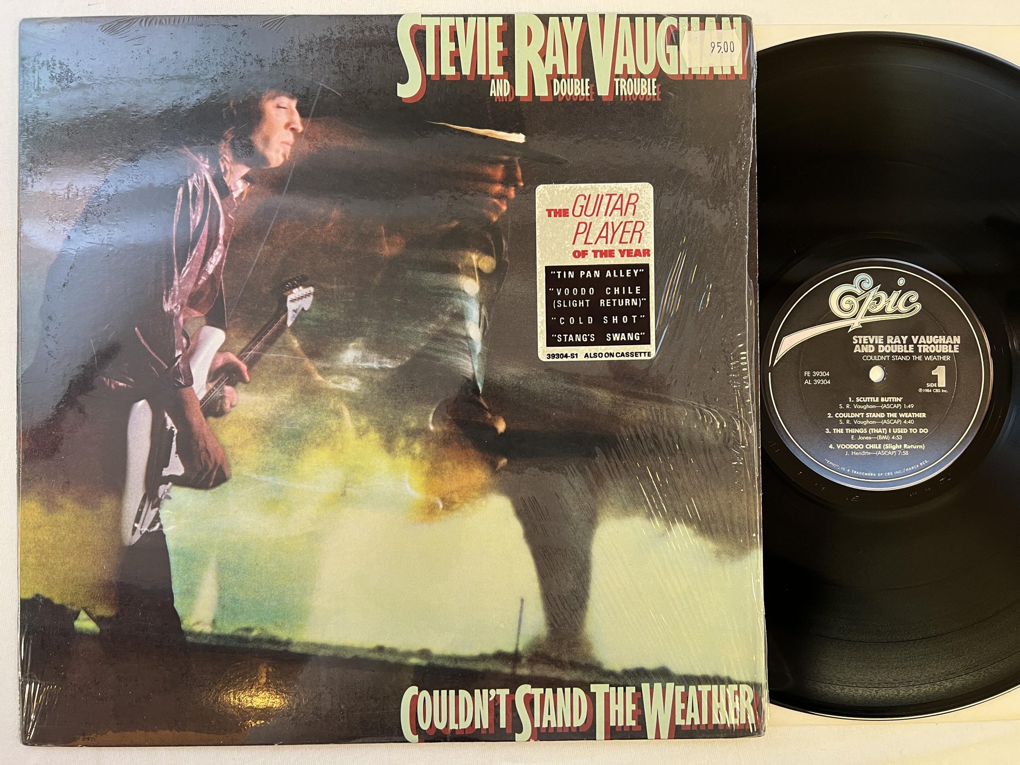 Omslagsbild för skivan STEVIE RAY VAUHAN AND DOUBLE TROUBLE couldn't stand the weather LP -84 US