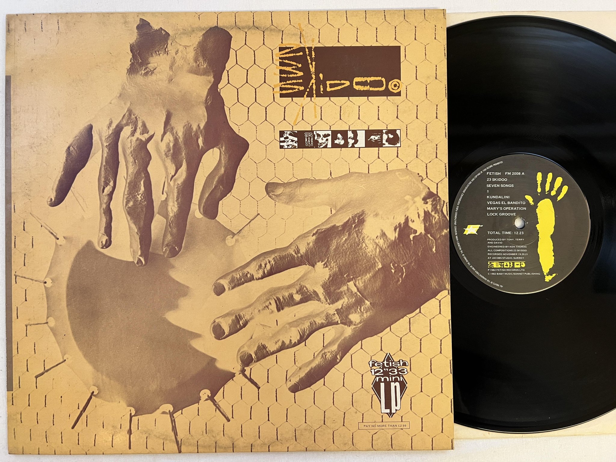 Omslagsbild för skivan SKIDOO seven songs LP -82 UK FETISH FM 2008 