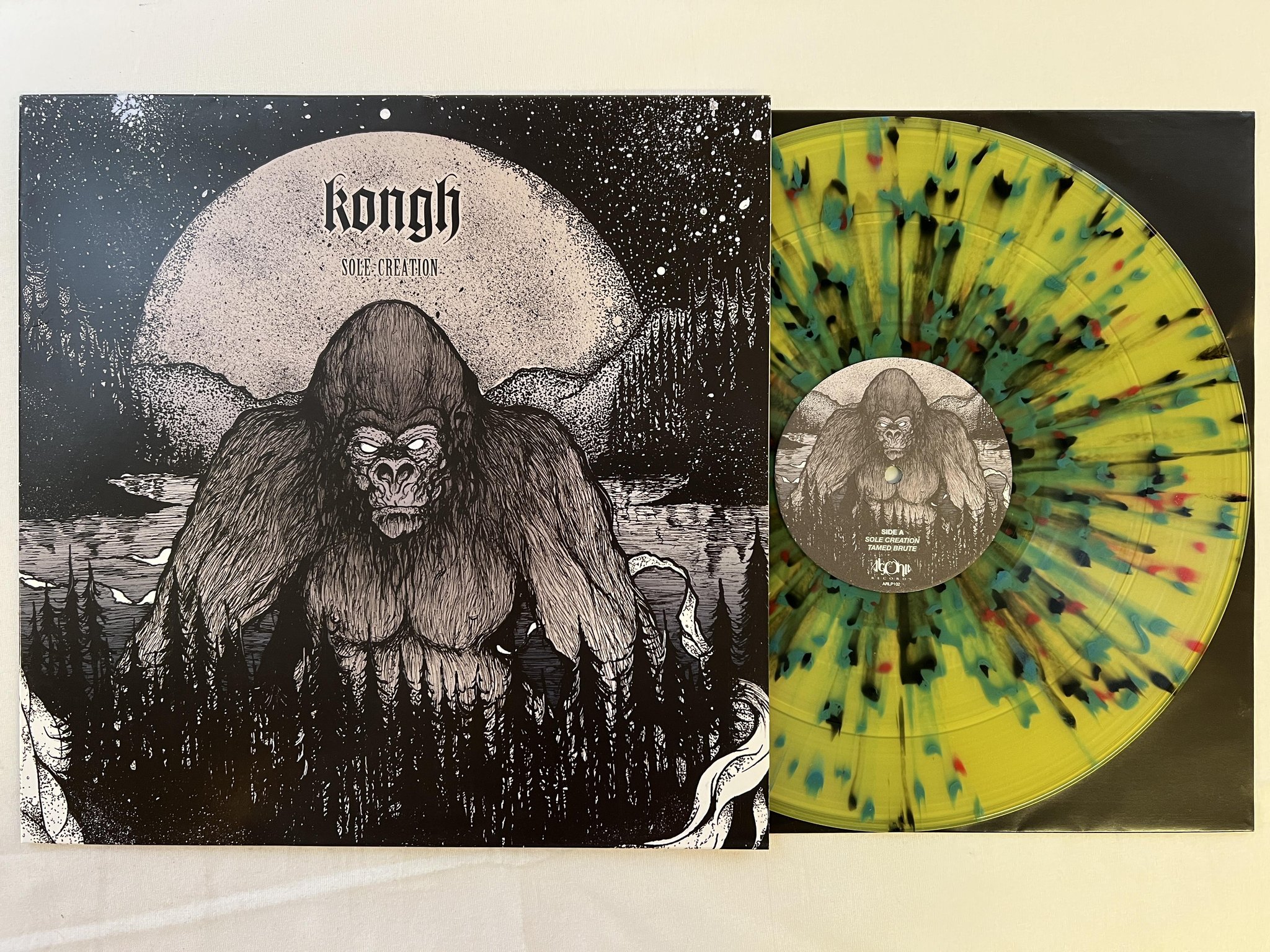 Omslagsbild för skivan KONGH Sole Creation LP 2013 Poland AGONIA ARlp 102/b4 Multicolor Splatter