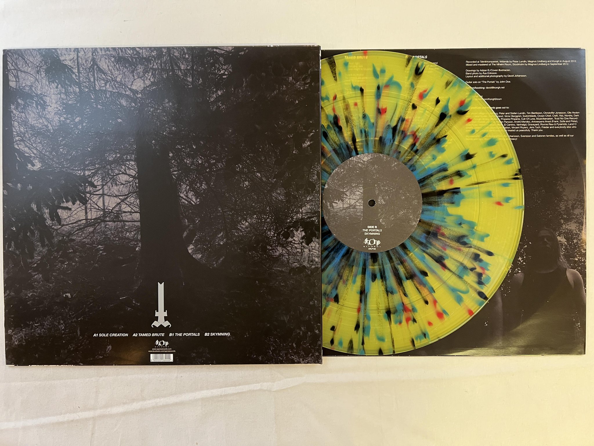 Omslagsbild för skivan KONGH Sole Creation LP 2013 Poland AGONIA ARlp 102/b4 Multicolor Splatter