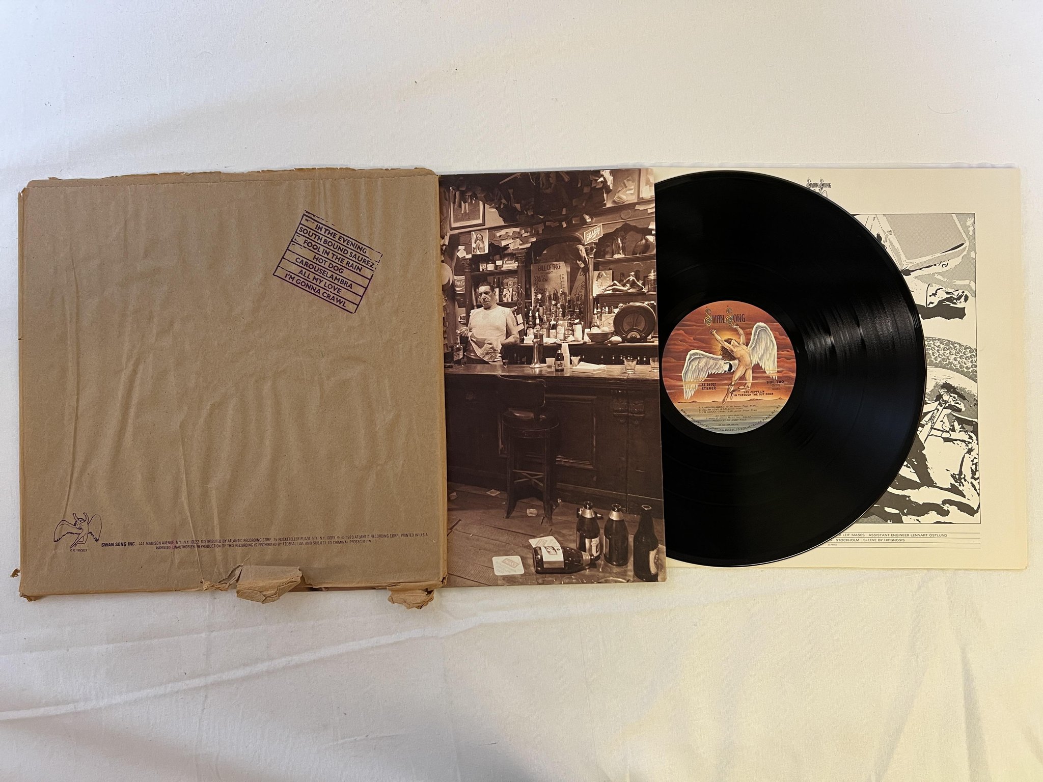 Omslagsbild för skivan LED ZEPPELIN in through the door LP -79 US SWAN SONG SS 16002 "C" cover