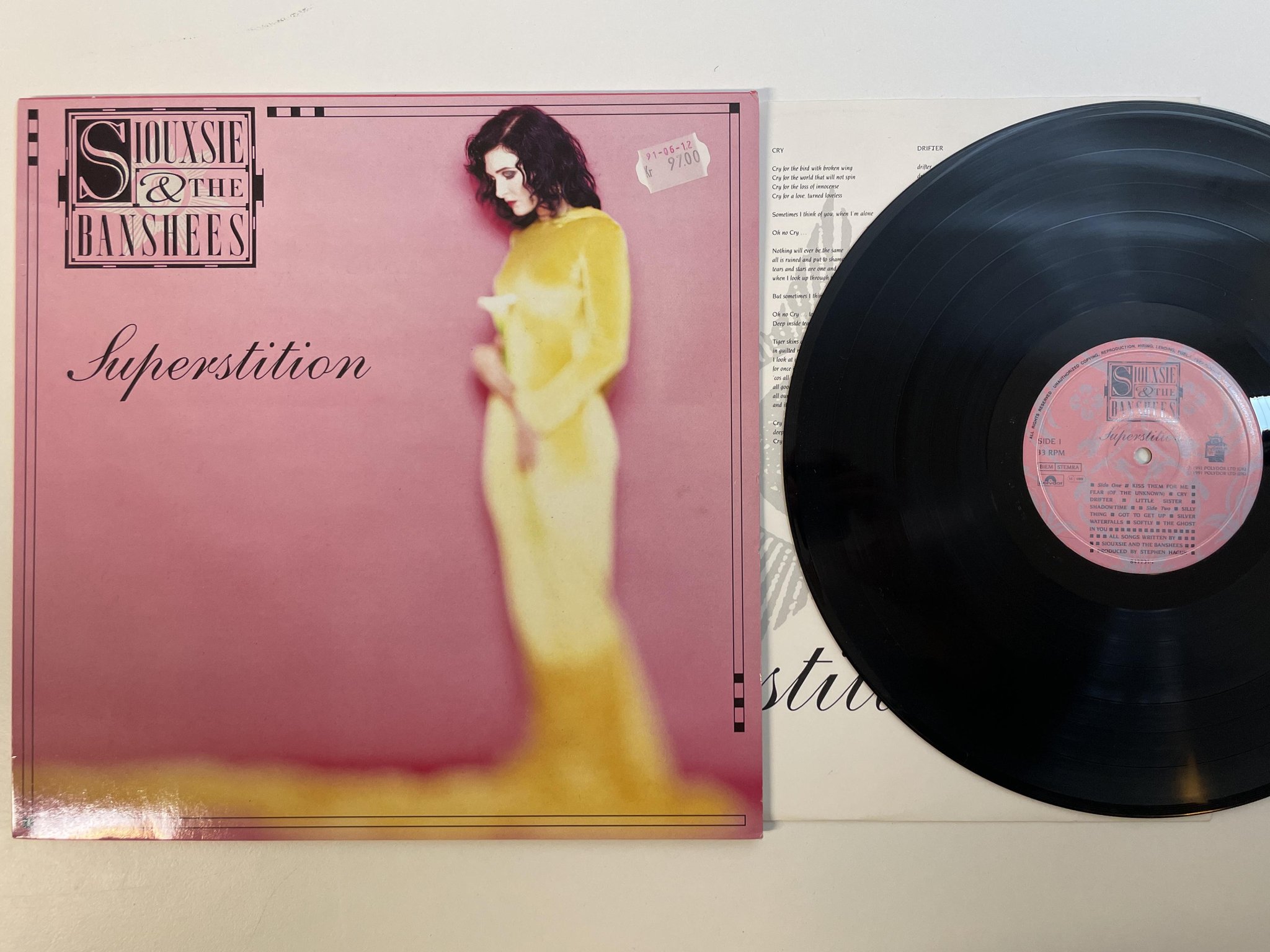 Omslagsbild för skivan SIOUXSIE & BANSHEES Superstition LP -91 UK polydor 847731-1