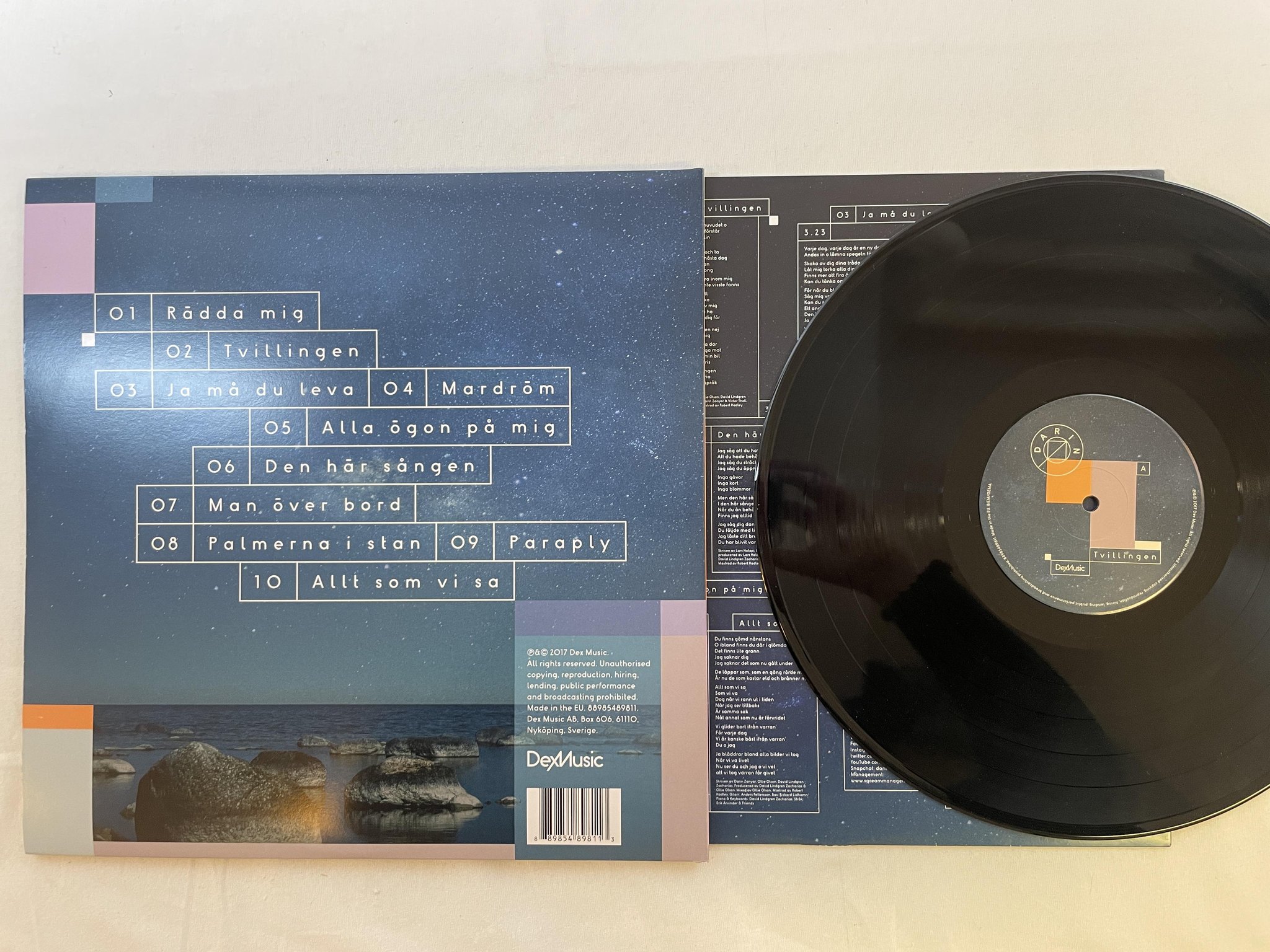 Omslagsbild för skivan DARIN tvillingen LP 2017 Swe DEX MUSIC 88985489811 