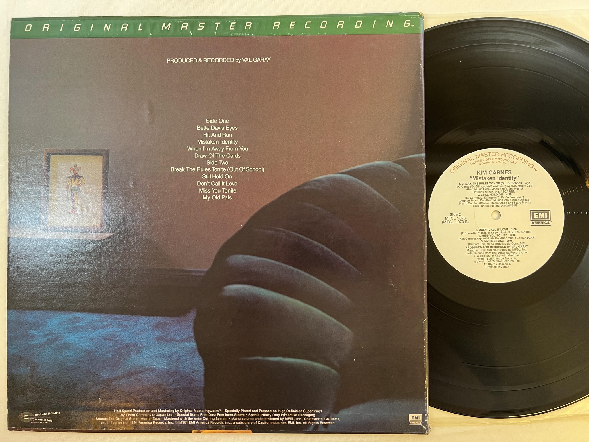 Omslagsbild för skivan KIM CARNES mistaken identity LP -81 US MOBILE FIDELITY SOUND LAB MFSL1-073 