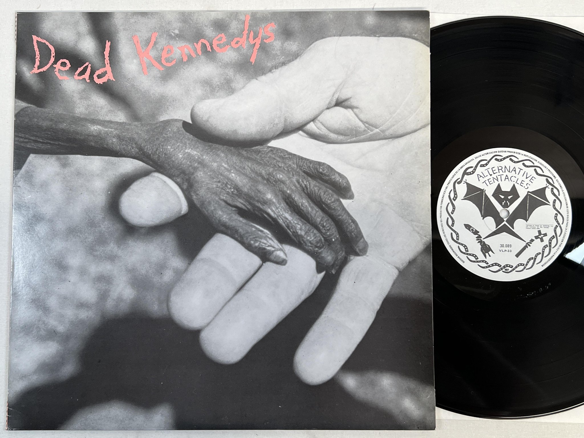 Omslagsbild för skivan DEAD KENNEDYS Plastic Surgery Disasters LP -82 Spain STATIK C-30.089