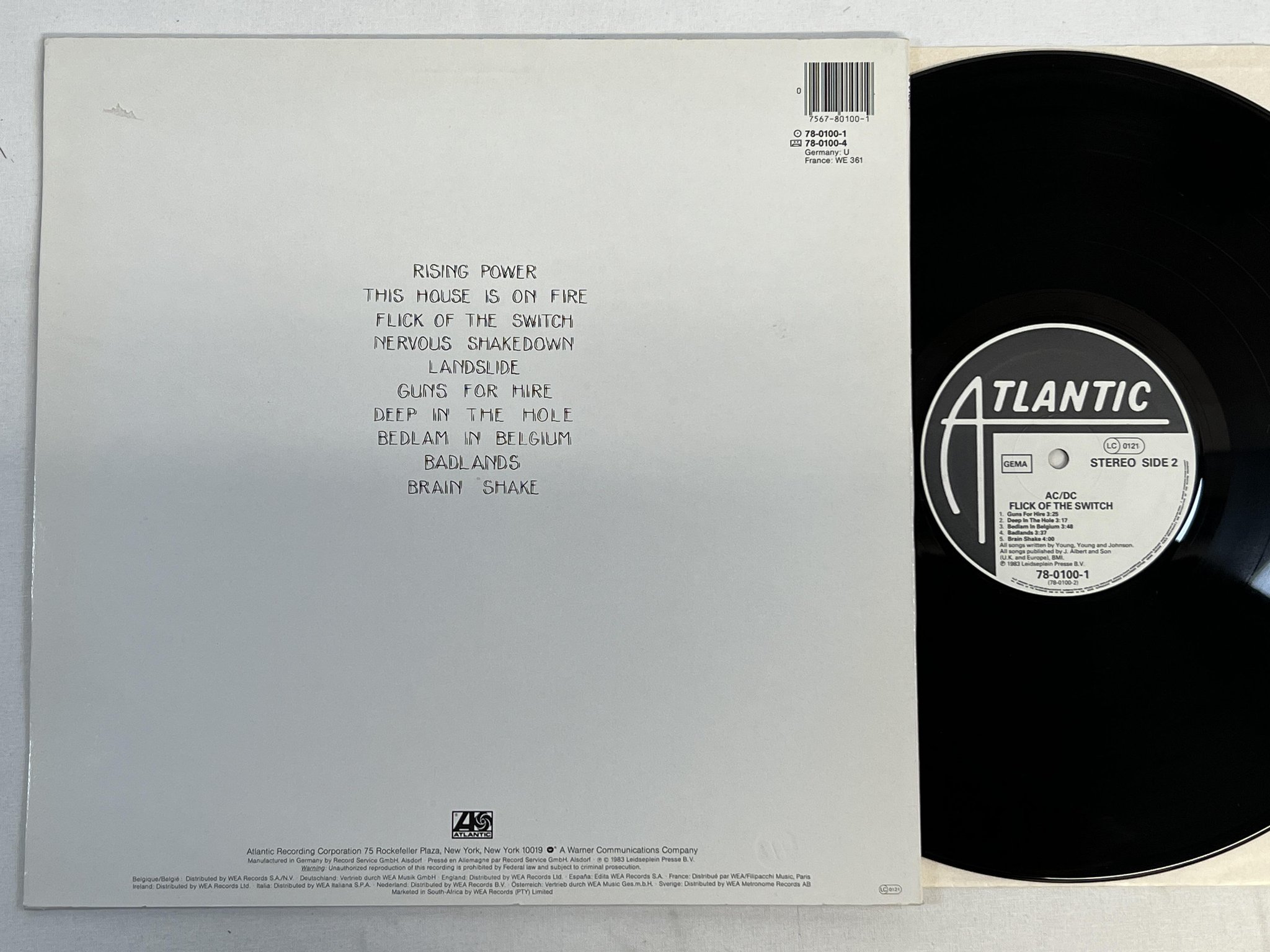 Omslagsbild för skivan AC/DC flick of the switch LP -83 Ger ATLANTIC 78-0100-1