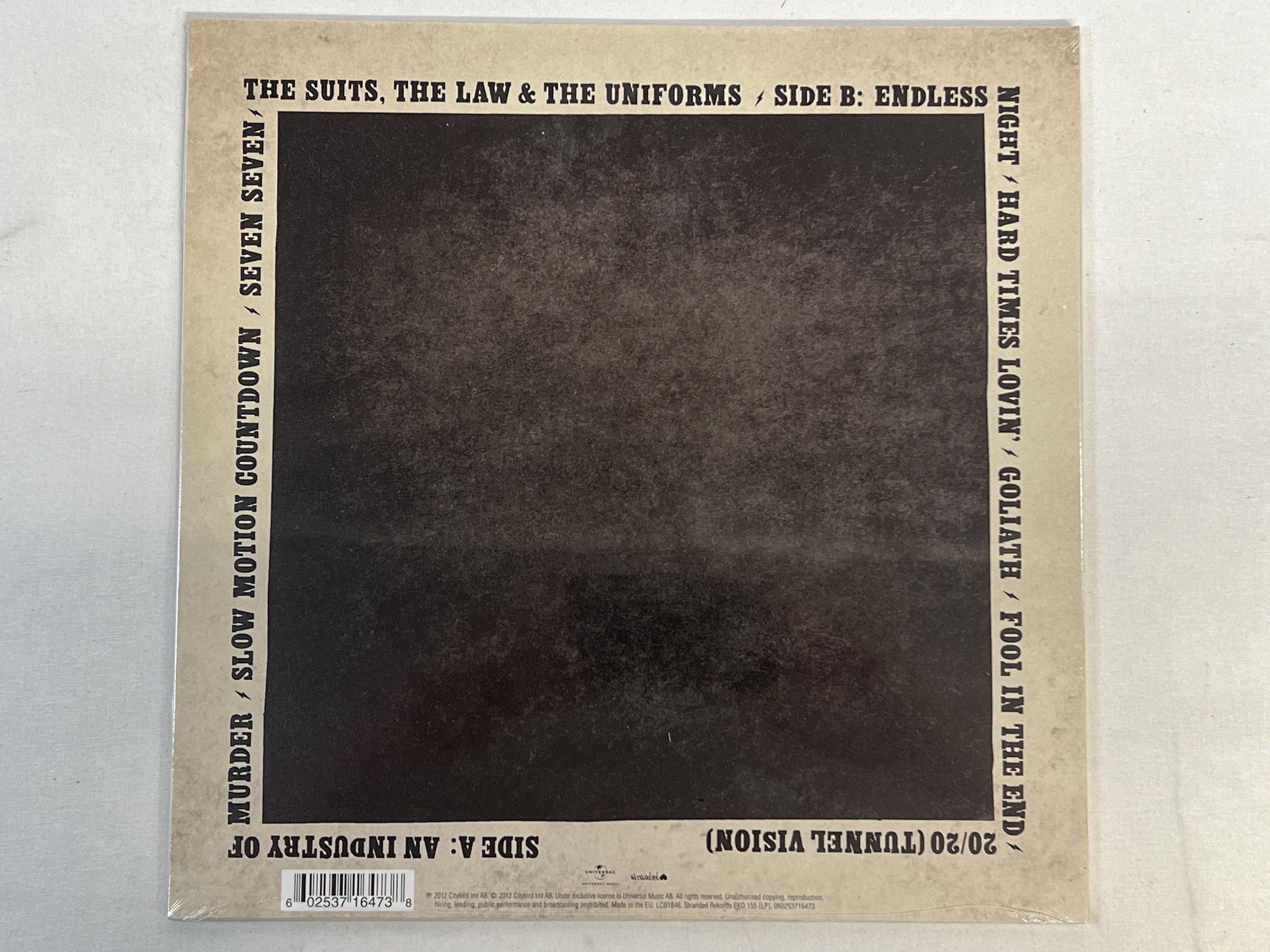 Omslagsbild för skivan GRAVEYARD lights out LP 2012 Swe STRANDED EKO 155 ** SEALED **