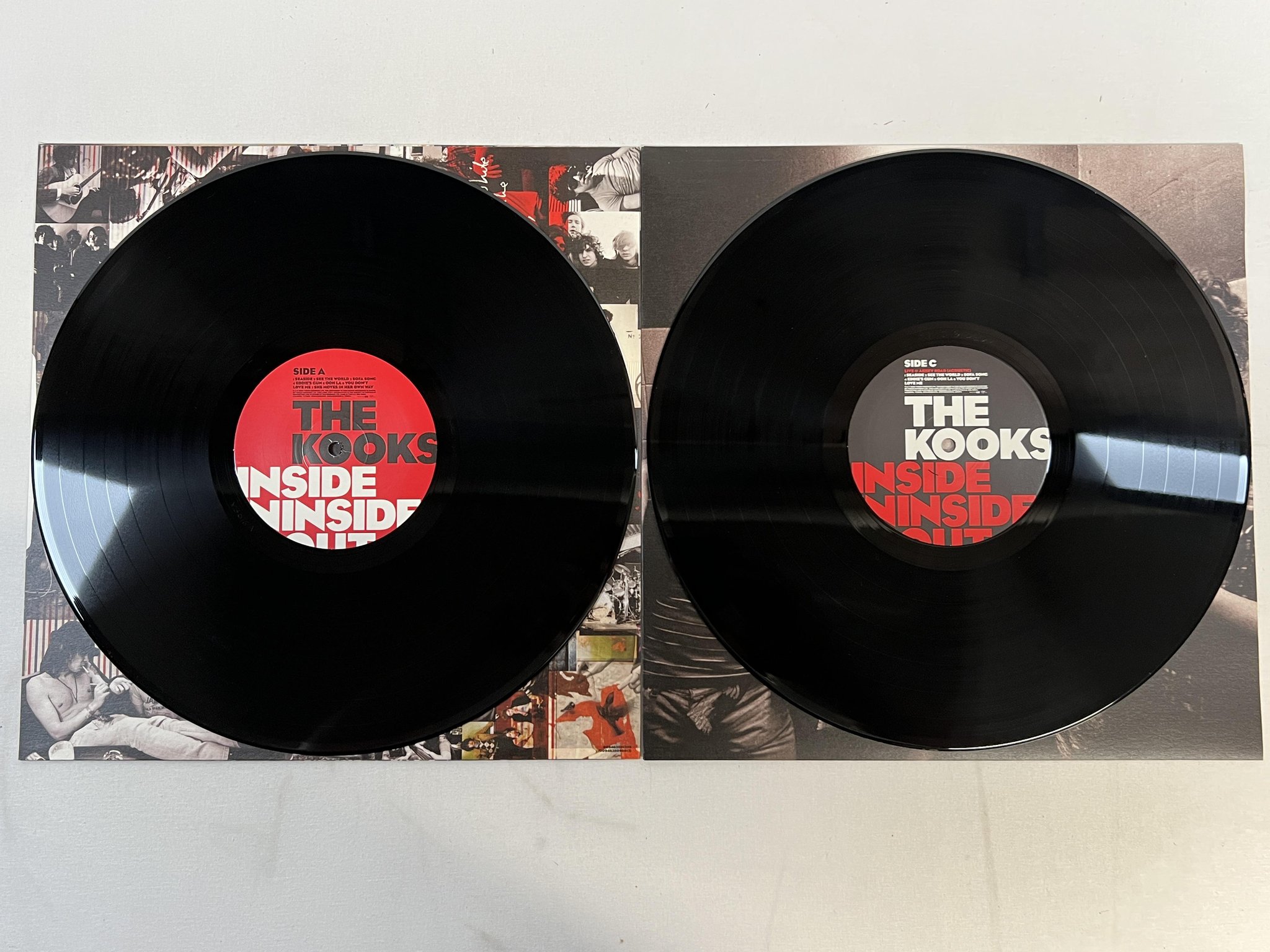 Omslagsbild för skivan THE KOOKS Inside In / Inside Out 2xLP 2006 UK VIRGIN 0094635013115 ** RARE **