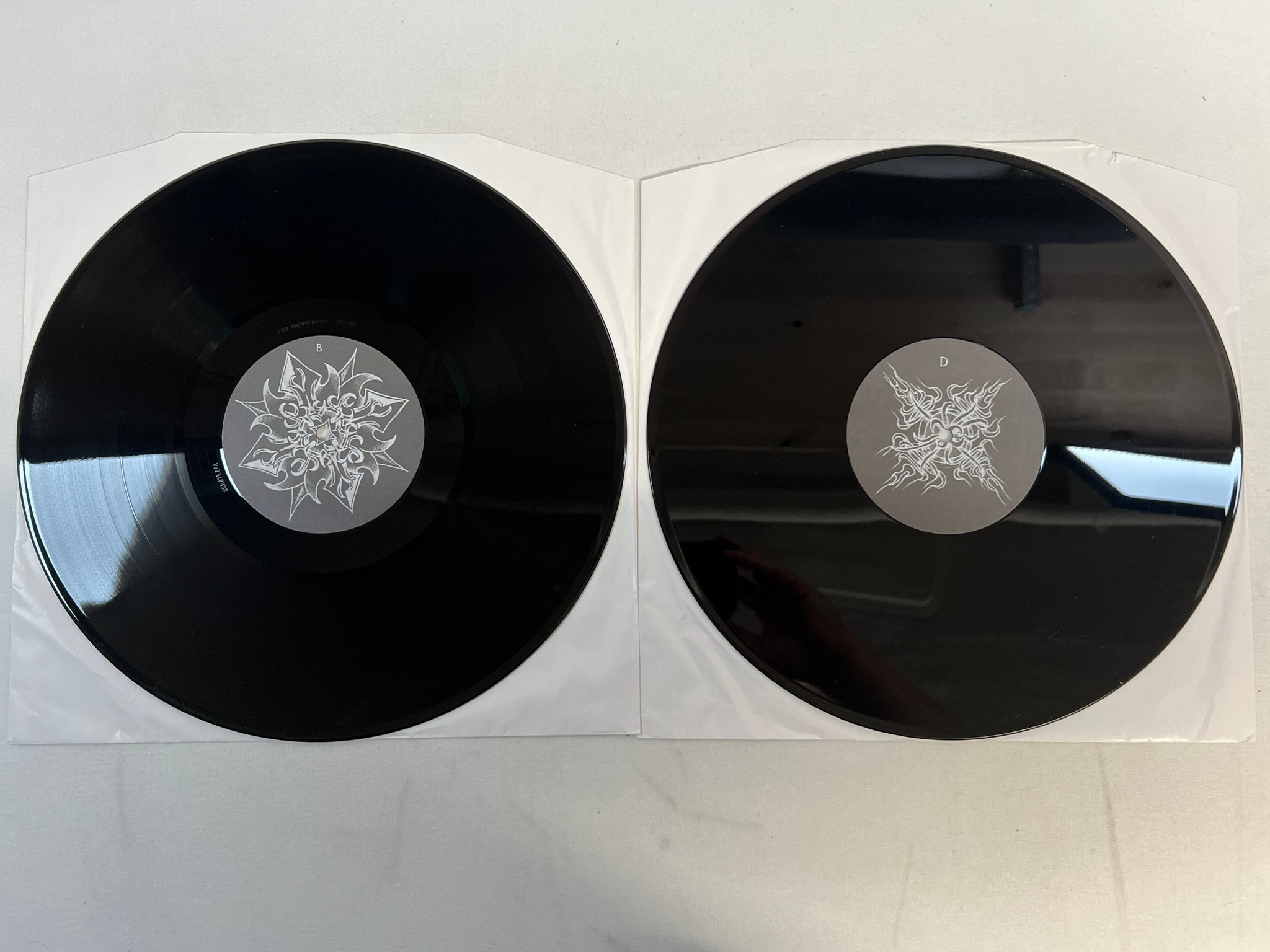 Omslagsbild för skivan MOURNFUL CONGREGATION The Monad Of Creation 2xLP 2005 Bel  PAINIAC 300 copies