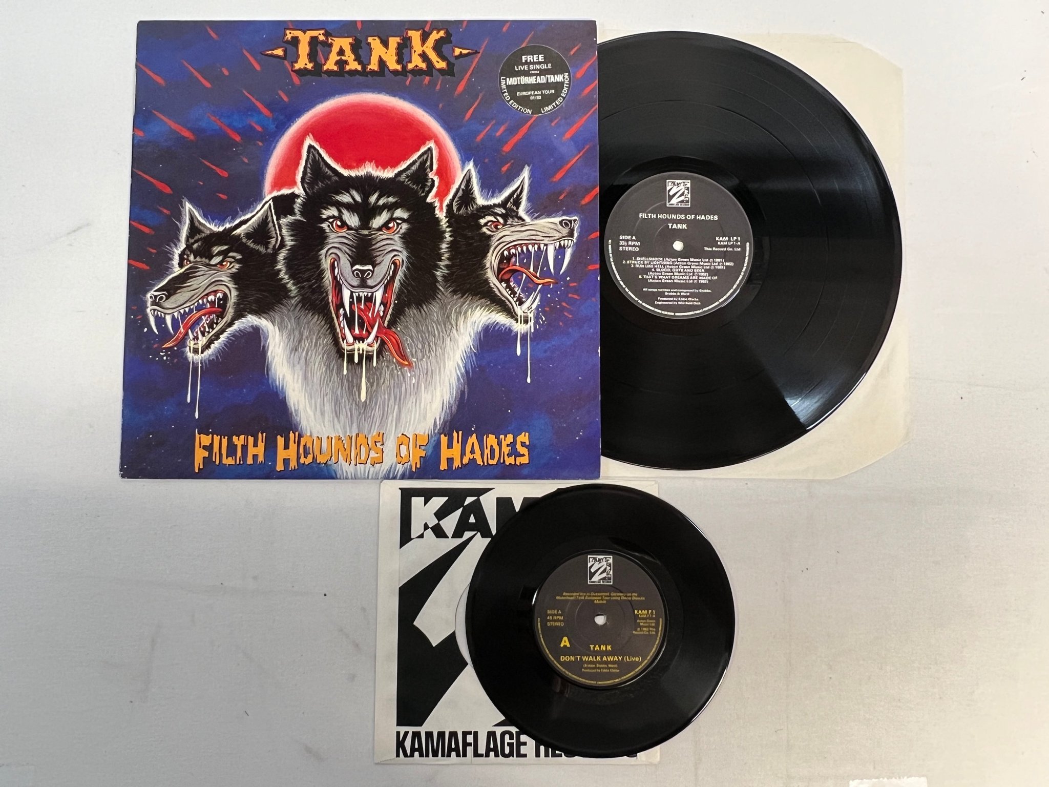 Omslagsbild för skivan TANK Filth Hounds Of Hades LP + 7" UK -82 kamaflage KAM LP1 *** mega rare ***