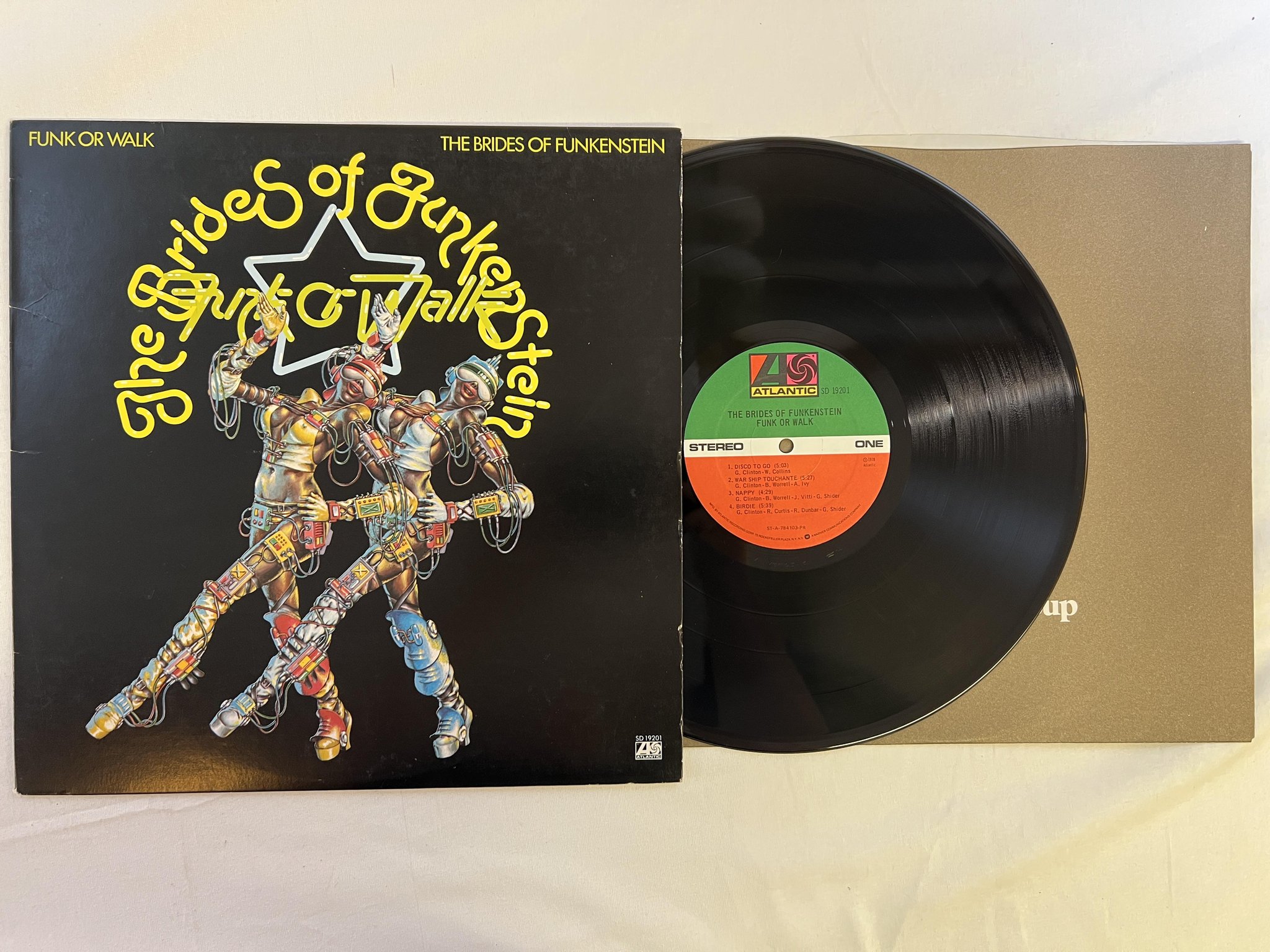 Omslagsbild för skivan THE BRIDES OF FUNKENSTEIN funk or walk LP -78 US ATLANTIC SD 19201