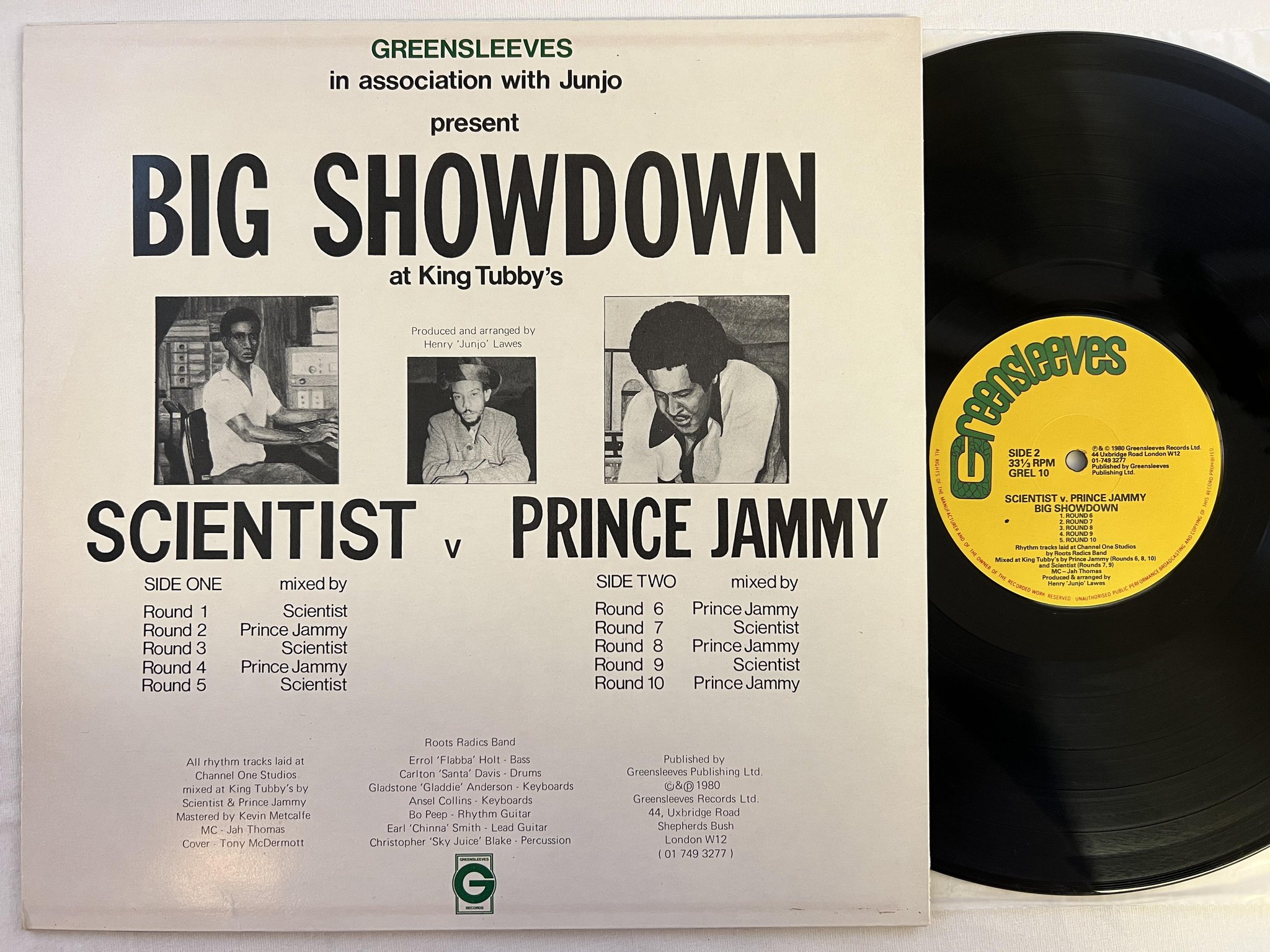 Omslagsbild för skivan SCIENTIST vs PRINCE JAMMY big showdown LP -80 UK GREENSLEEVES GREL 10