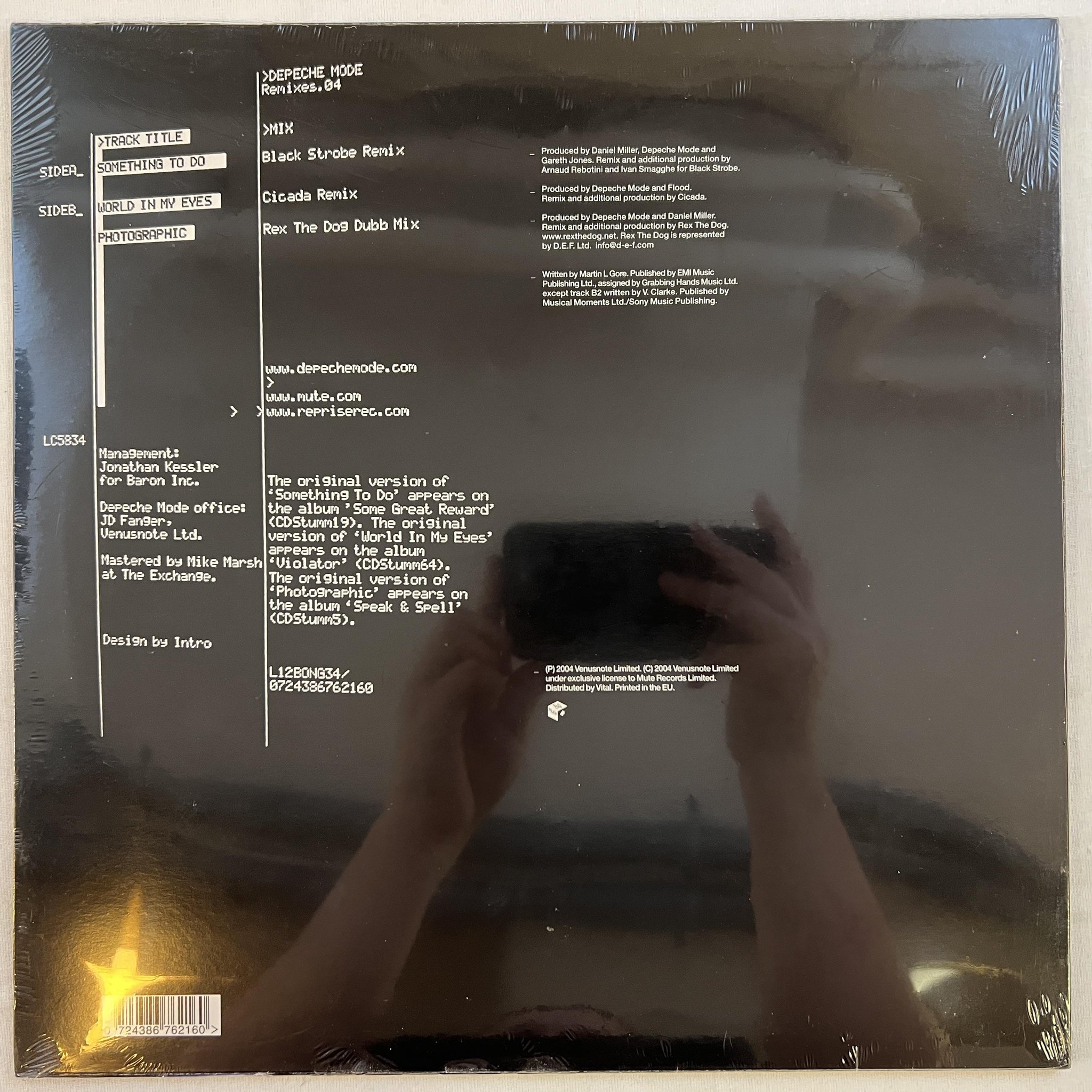 Omslagsbild för skivan DEPECHE MODE Remixes·04 12"single 2004 MUTE L12BONG34 ** Still Sealed **