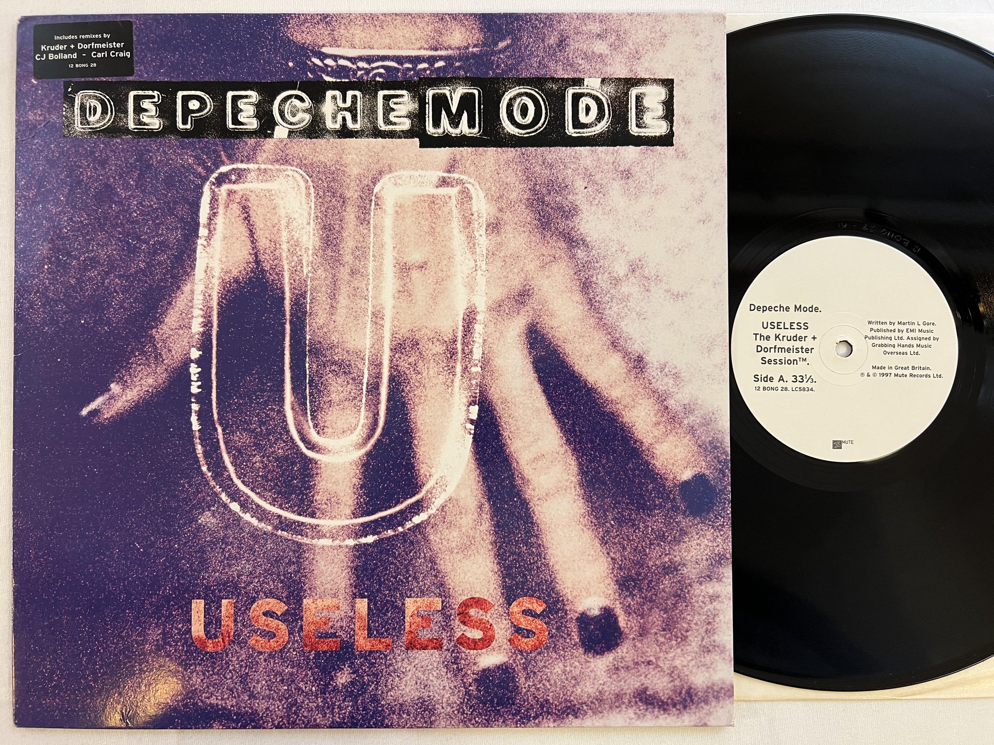 Omslagsbild för skivan DEPECHE MODE Useless 12"single -97 UK MUTE 12BONG28